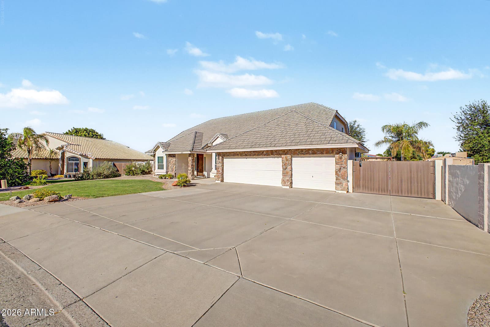 2609 N 22nd Street, Mesa, AZ 85213 — photo 13 of 48