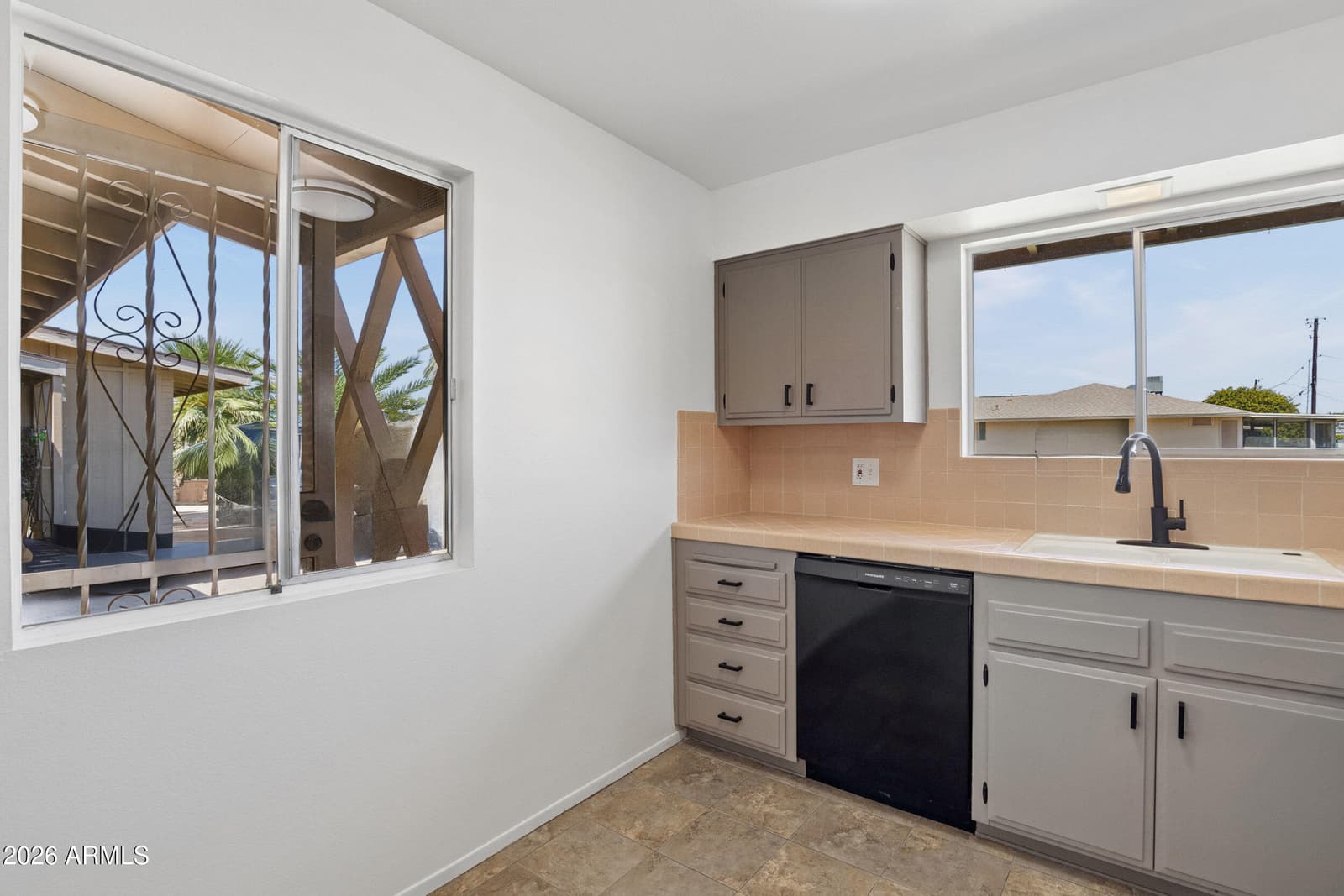 10511 W Clair Drive, Sun City, AZ 85351 — photo 15 of 49