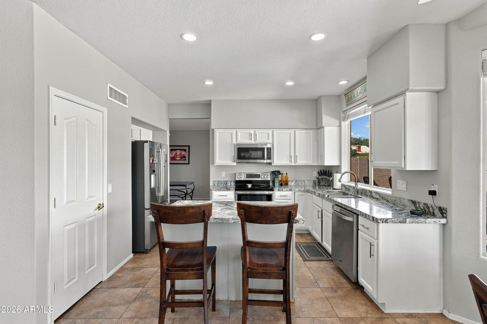 21103 N 63rd Drive, Glendale, AZ 85308 — photo 10 of 51