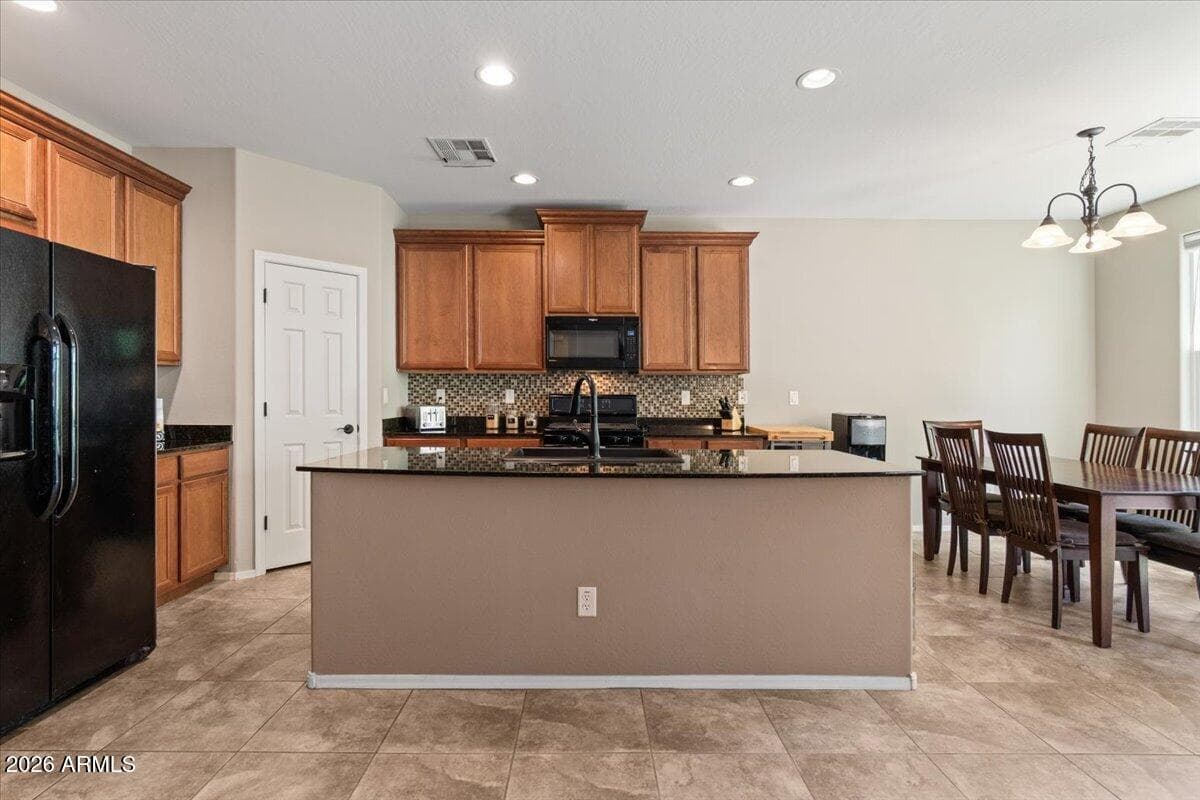 3451 E Amber Lane, Gilbert, AZ 85296 — photo 6 of 34