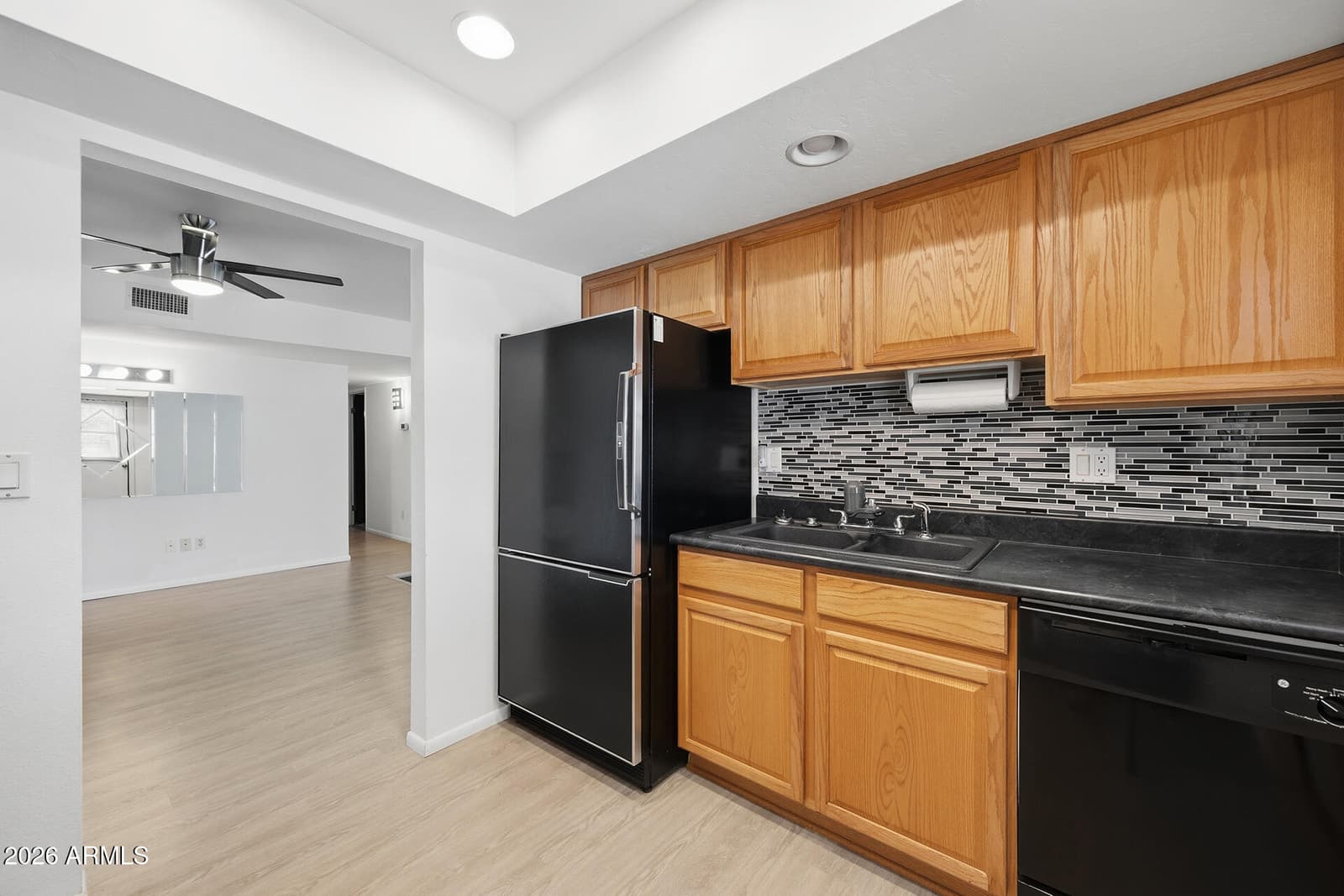 1709 N Gentry Circle, Mesa, AZ 85213 — photo 11 of 33