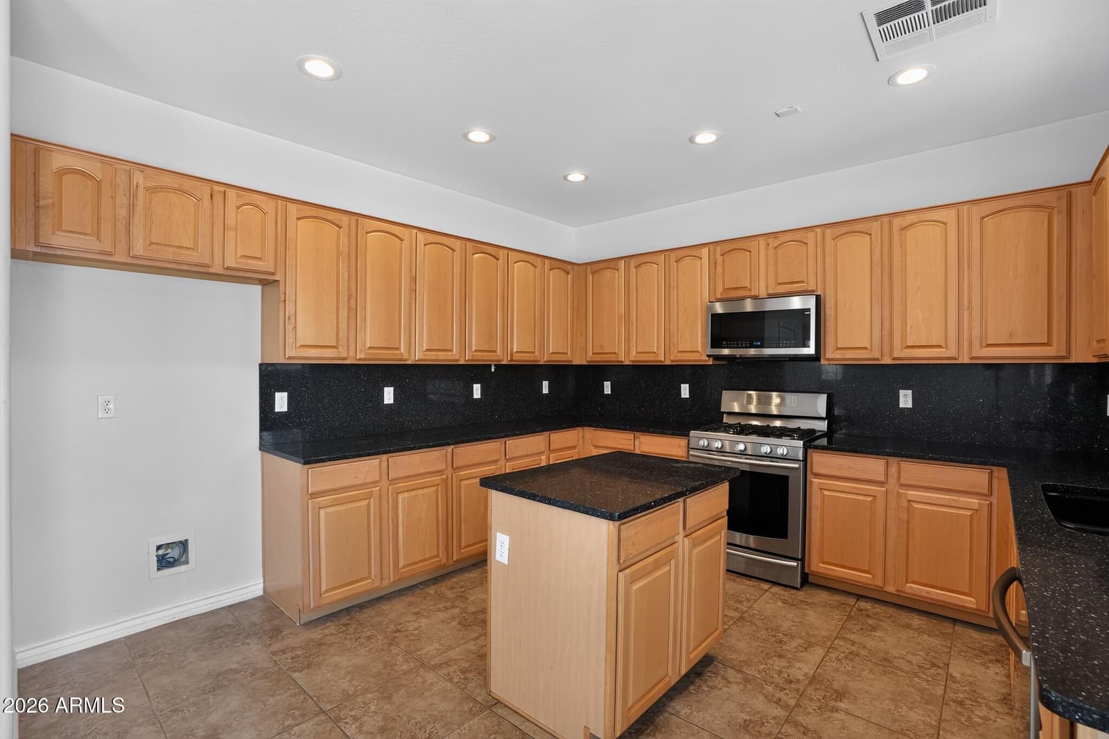 6909 W Carter Road, Laveen, AZ 85339 — photo 8 of 24