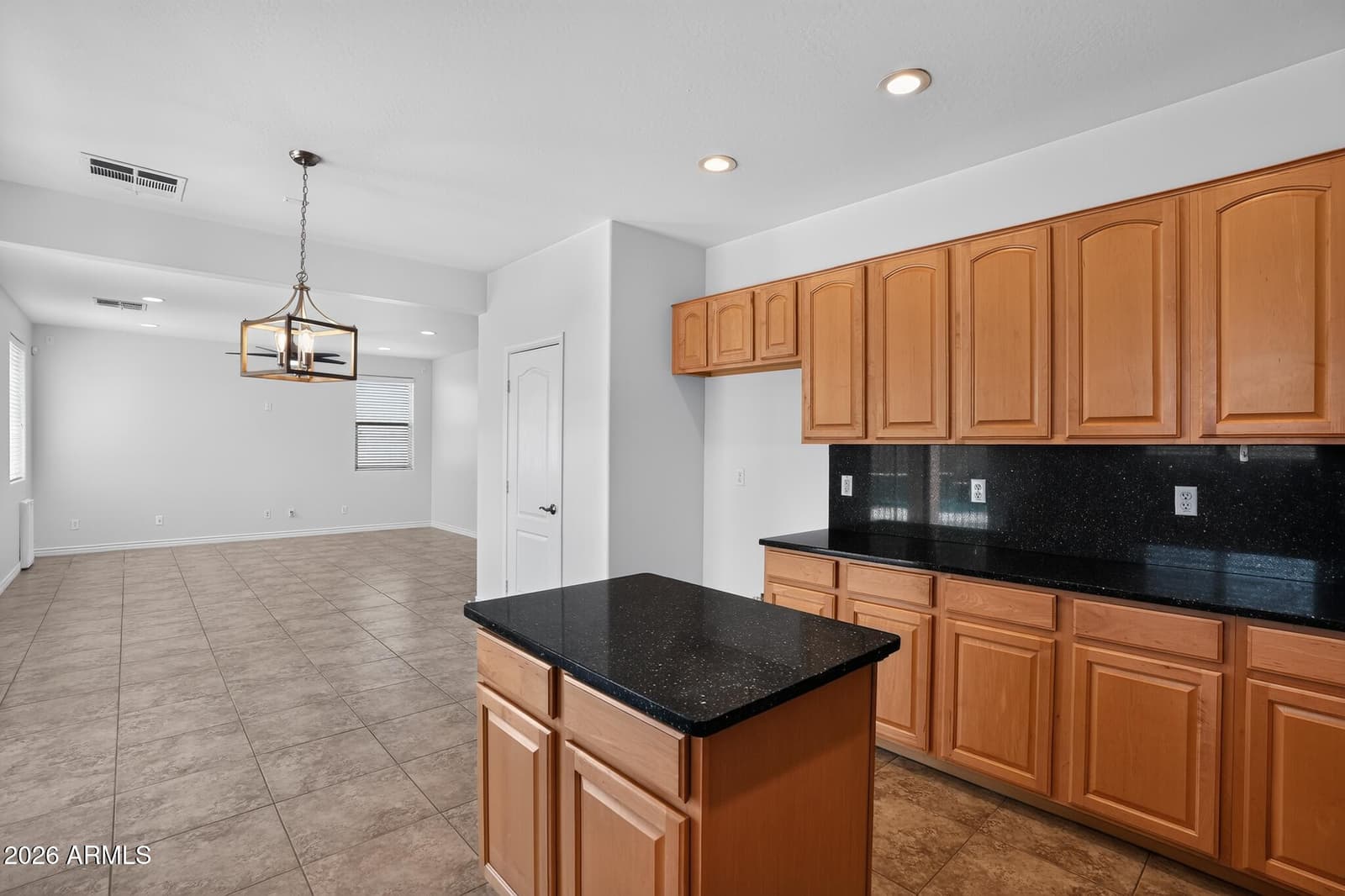 6909 W Carter Road, Laveen, AZ 85339 — photo 10 of 24