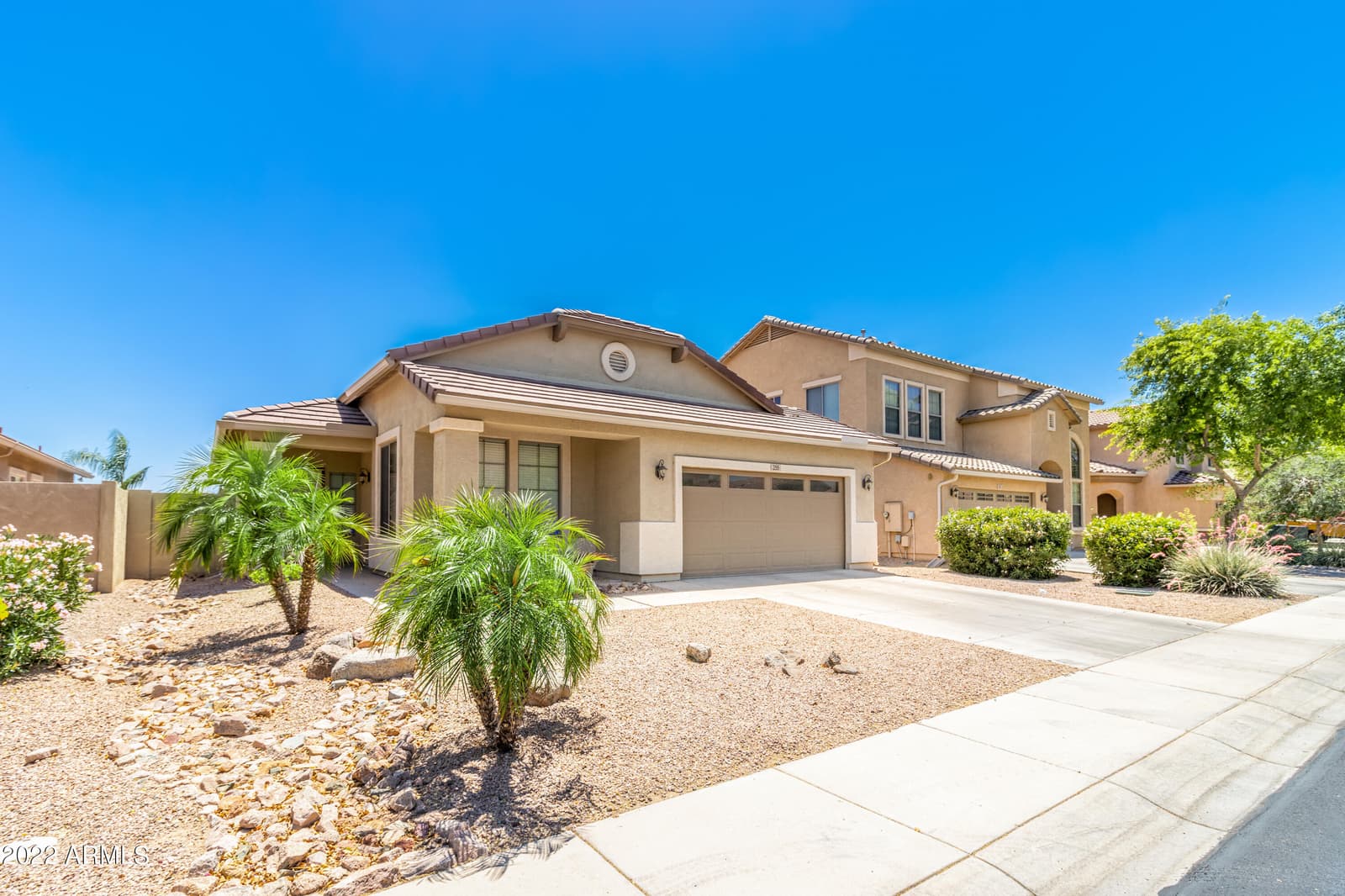 255 W Atlantic Drive, Casa Grande, AZ 85122 — photo 1 of 41
