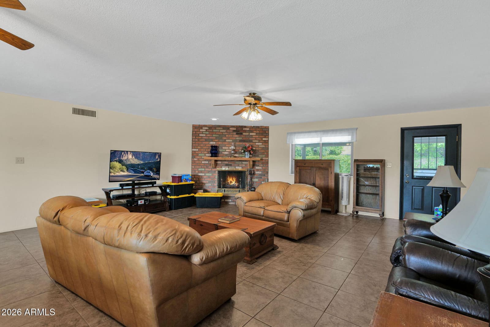 2814 E Huber Street, Mesa, AZ 85213 — photo 3 of 18