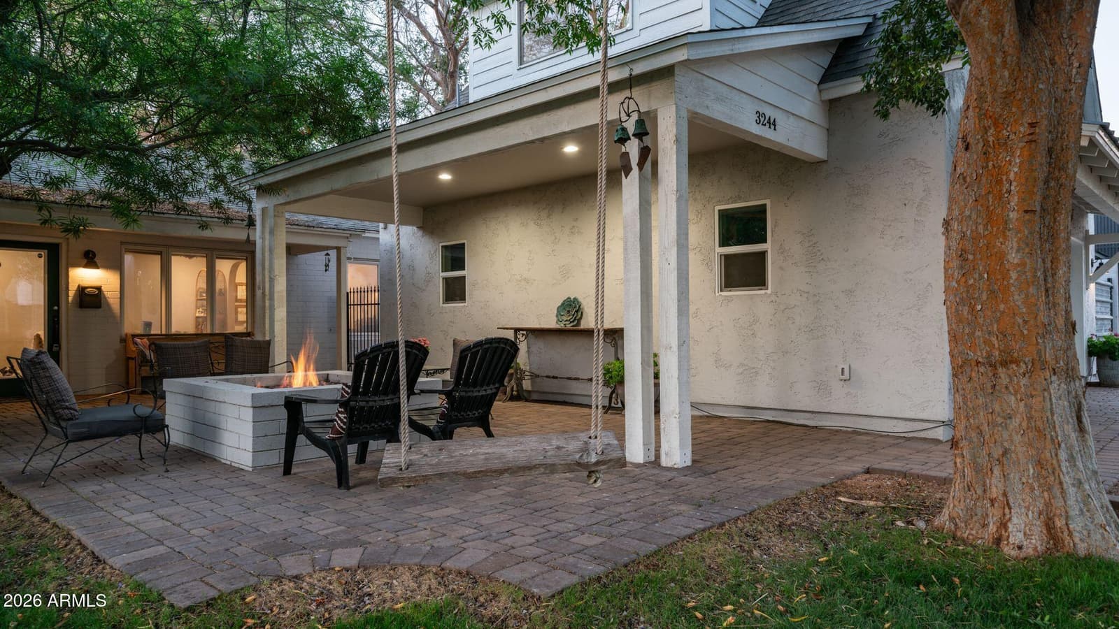 3244 E Weldon Avenue, Phoenix, AZ 85018 — photo 8 of 59