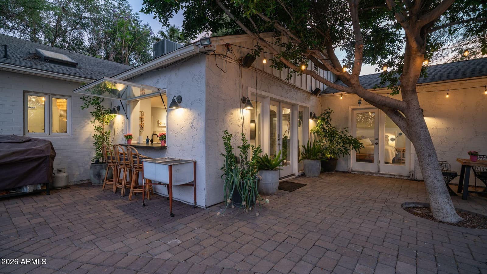 3244 E Weldon Avenue, Phoenix, AZ 85018 — photo 17 of 59