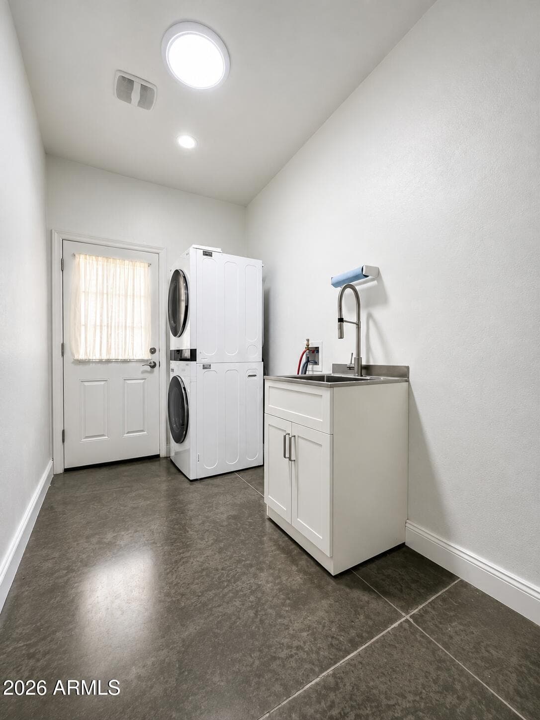 2206 N 15th Avenue, Phoenix, AZ 85007 — photo 5 of 16