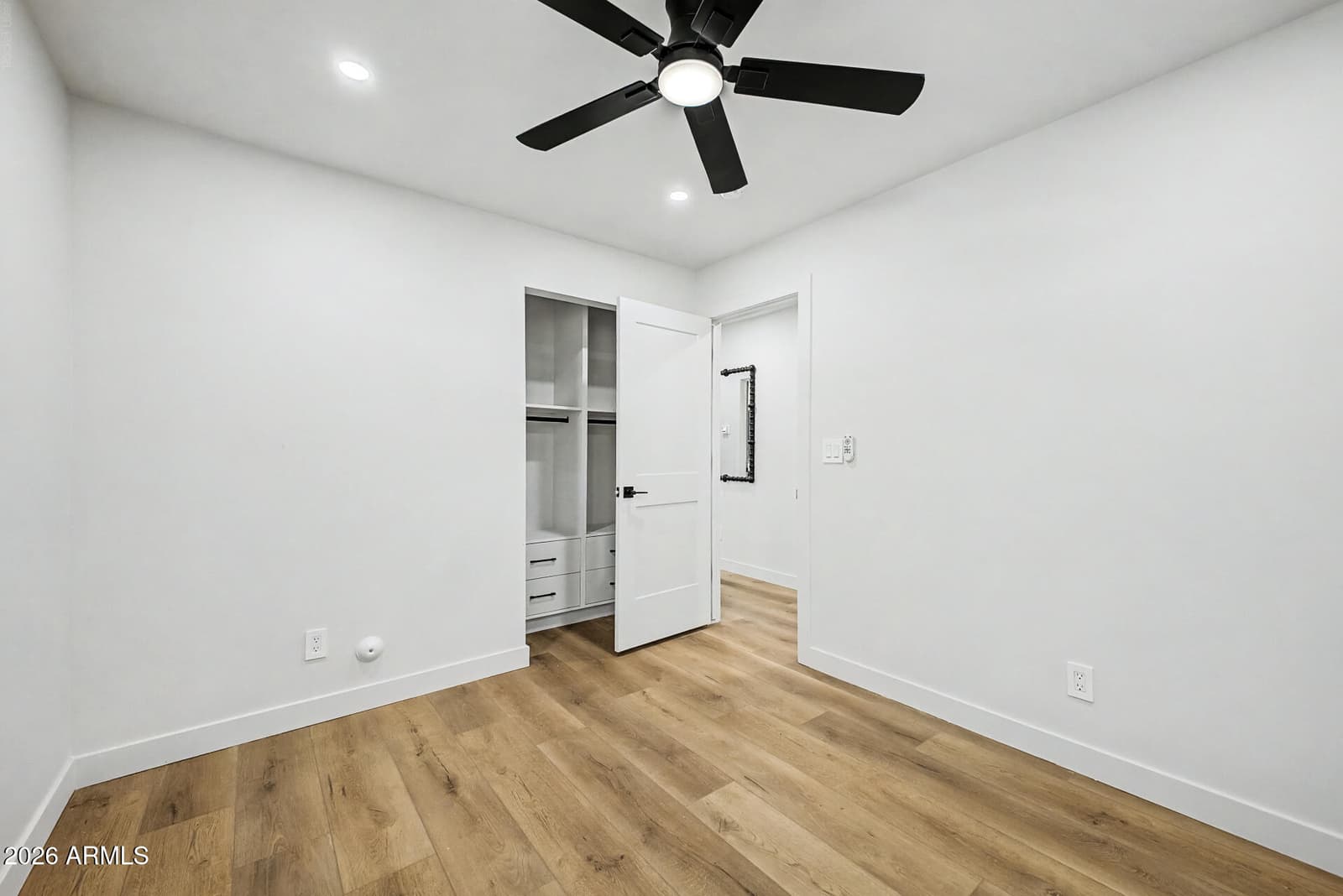 2509 E Whitton Avenue, Phoenix, AZ 85016 — photo 10 of 42