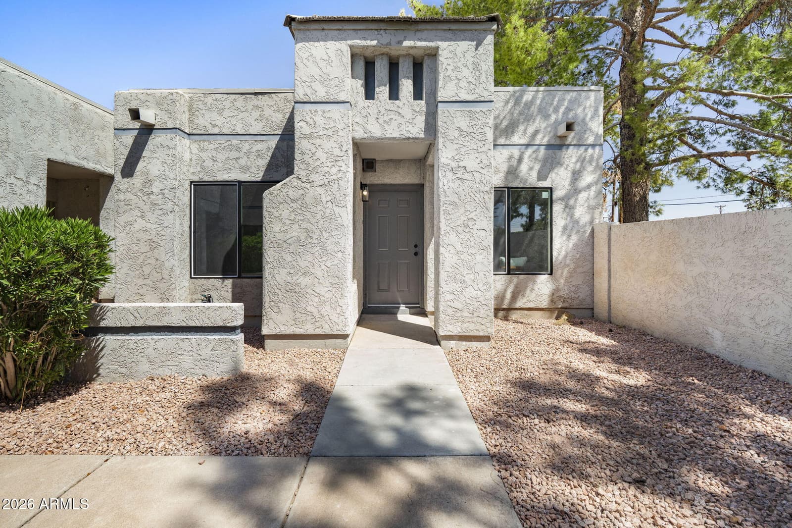 6230 N 33rd Avenue 105, Phoenix, AZ 85017 — photo 1 of 35
