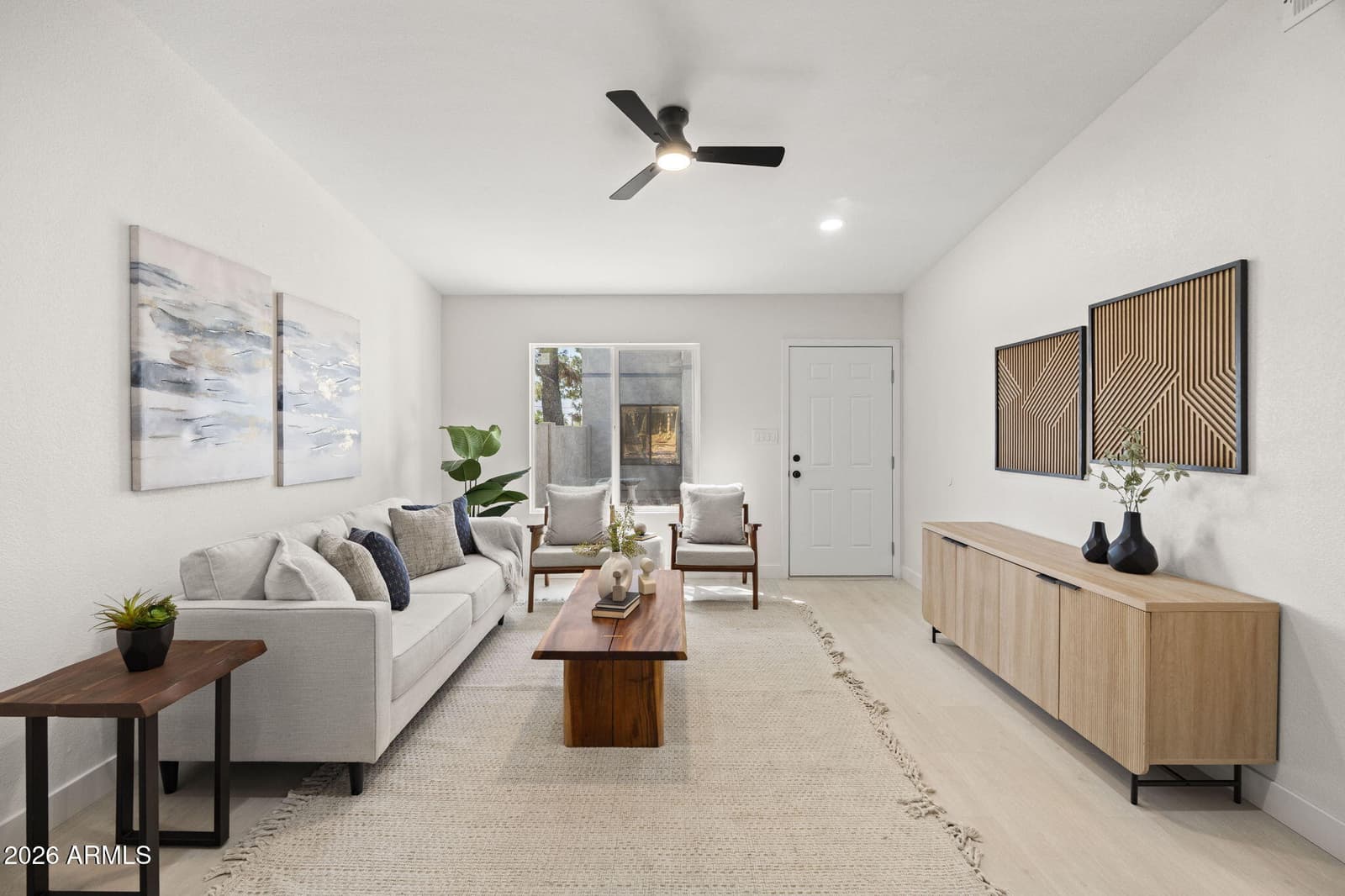 6230 N 33rd Avenue 105, Phoenix, AZ 85017 — photo 3 of 35
