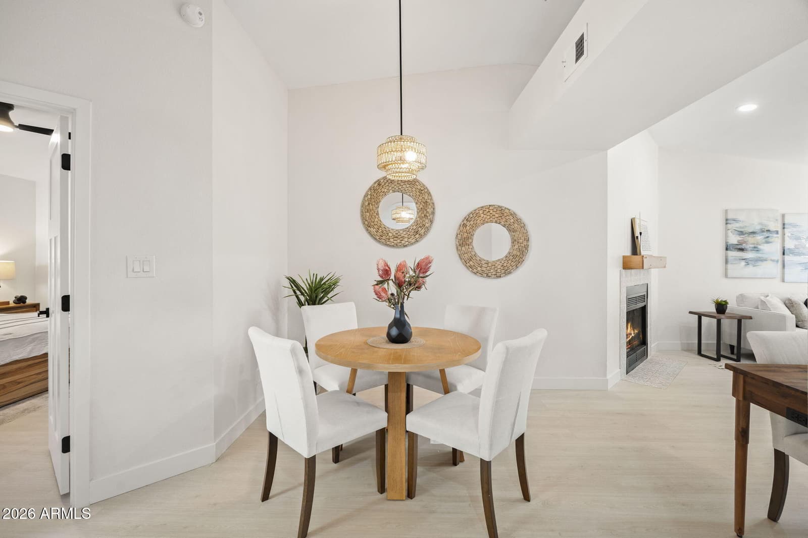 6230 N 33rd Avenue 105, Phoenix, AZ 85017 — photo 11 of 35
