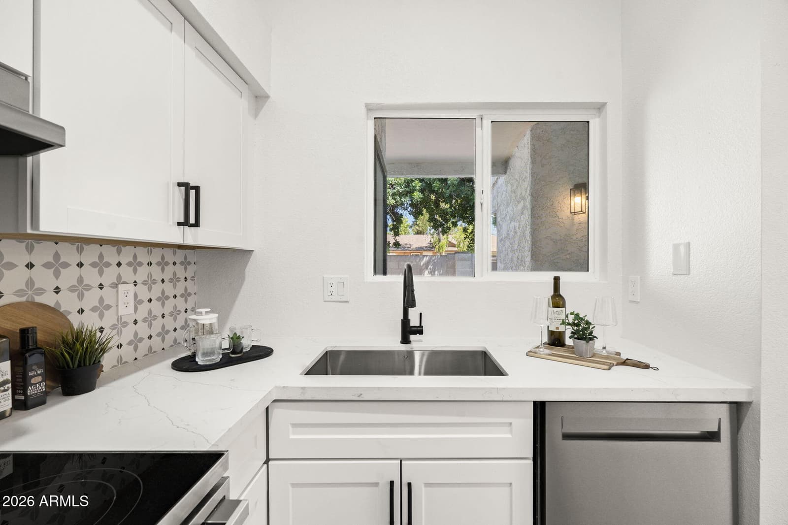 6230 N 33rd Avenue 105, Phoenix, AZ 85017 — photo 15 of 35