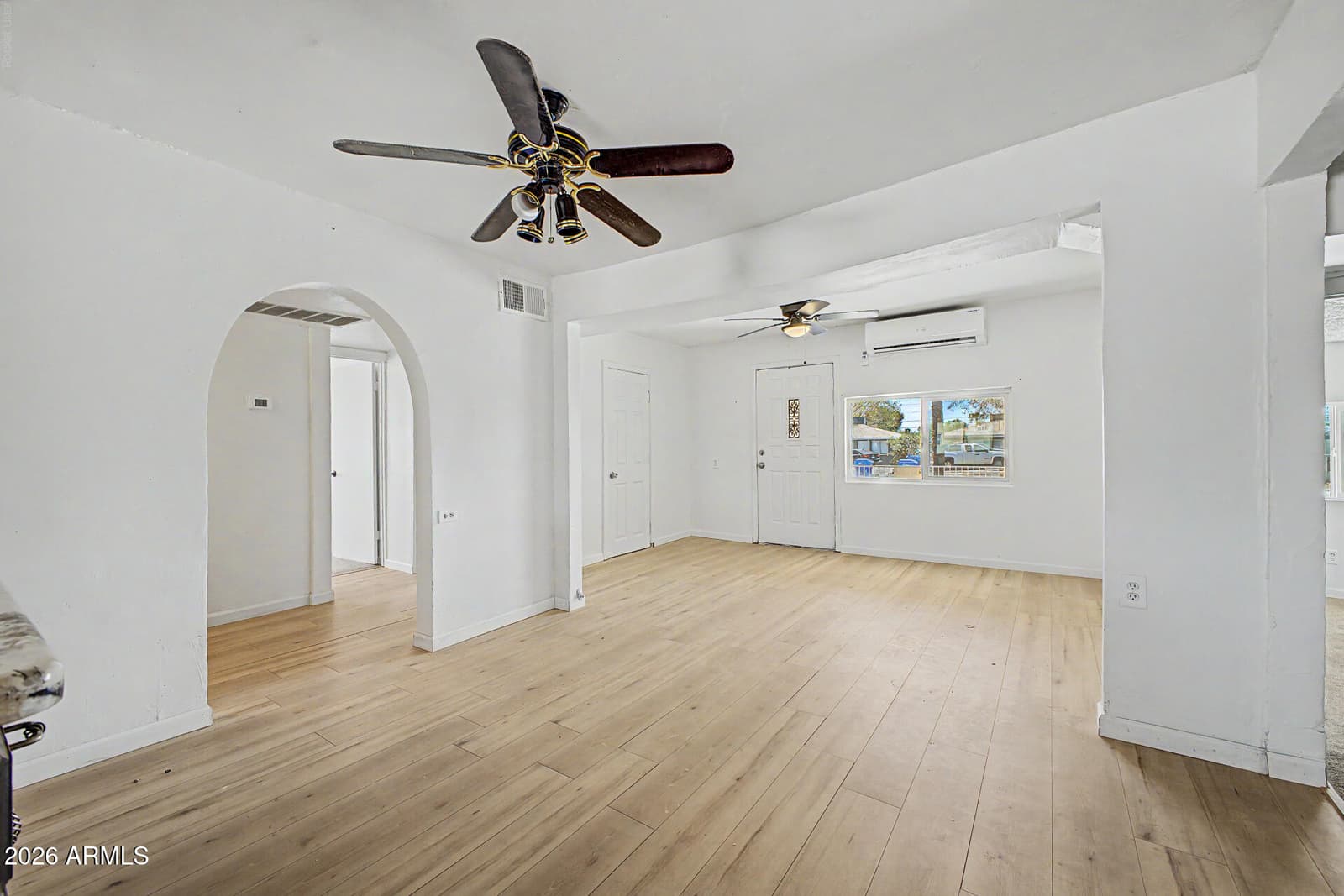 3130 W Almeria Road, Phoenix, AZ 85009 — photo 3 of 13
