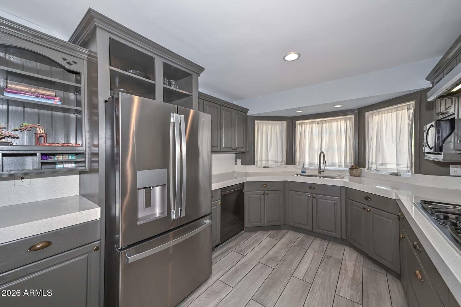 1123 W Oregon Avenue, Phoenix, AZ 85013 — photo 13 of 46