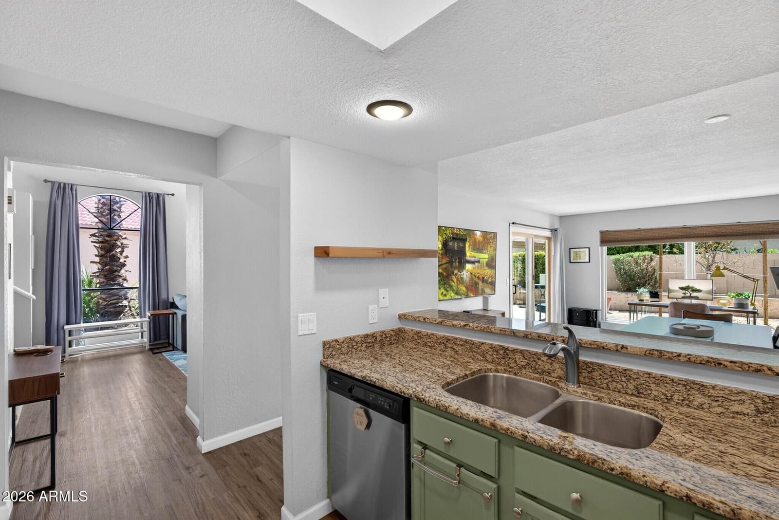 1537 E Commerce Avenue, Gilbert, AZ 85234 — photo 10 of 30