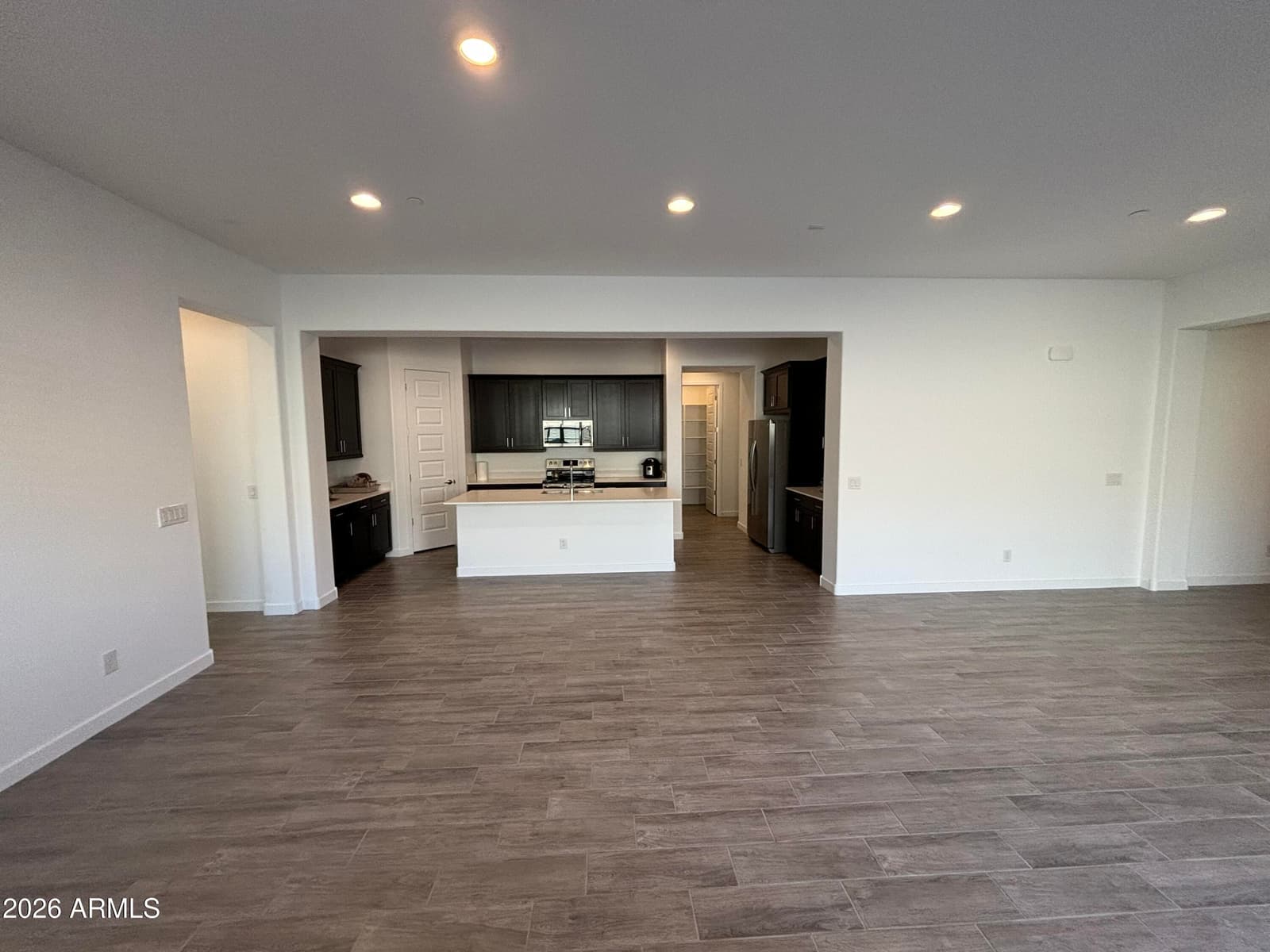 3823 E Bartlettway Way, Chandler, AZ 85249 — photo 12 of 16