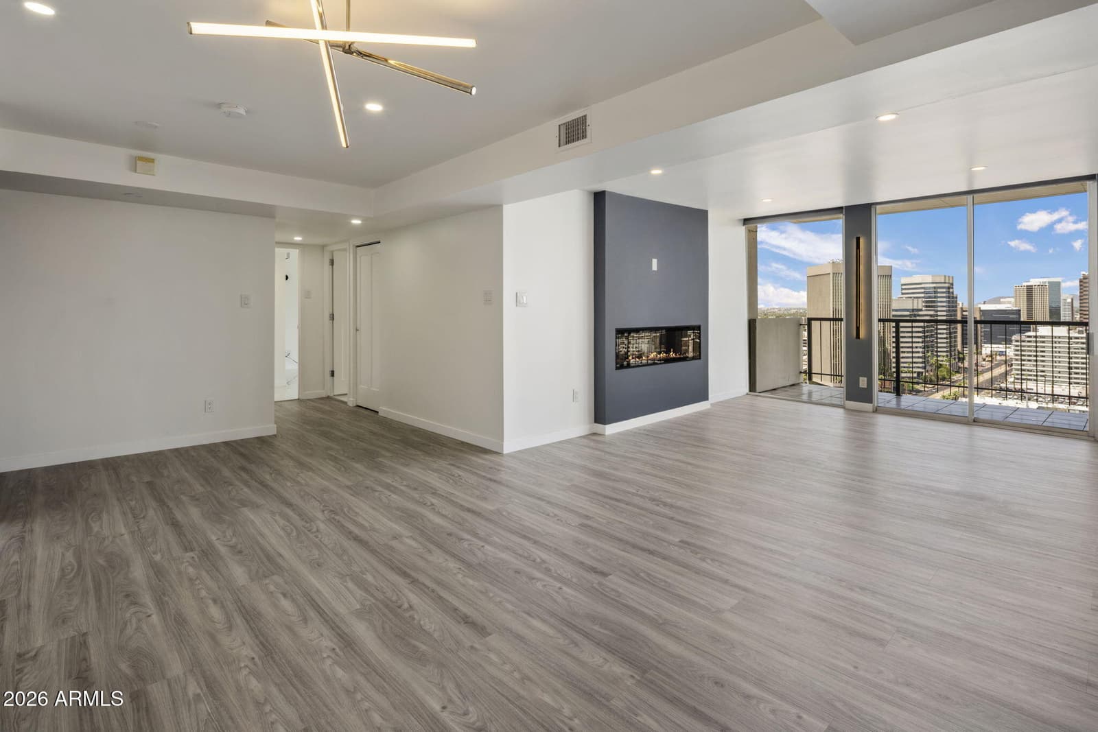 2323 N Central Avenue 2106, Phoenix, AZ 85004 — photo 12 of 79