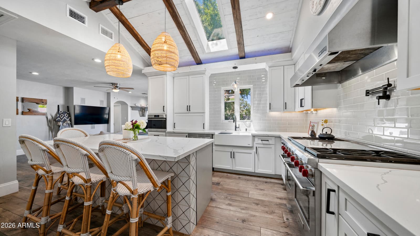 3244 E Weldon Avenue, Phoenix, AZ 85018 — photo 1 of 59
