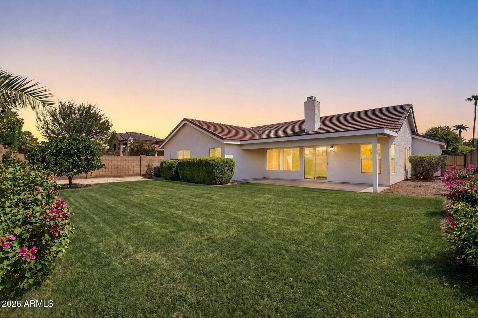 19840 N 33rd Place, Phoenix, AZ 85050 — photo 8 of 40