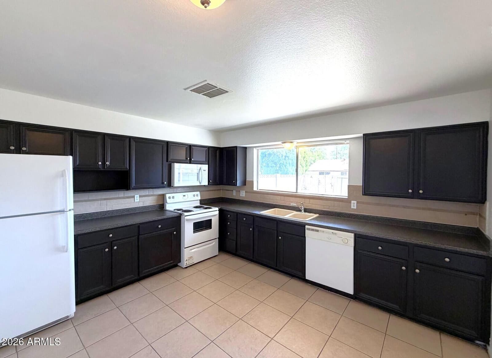 3333 W Maryland Avenue, Phoenix, AZ 85017 — photo 11 of 25