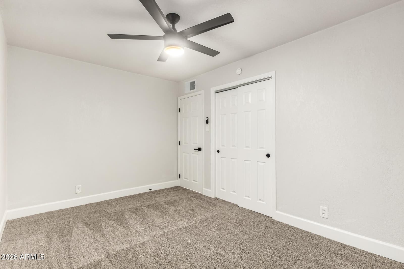 8943 S Emerald Lane, Hereford, AZ 85615 — photo 19 of 41
