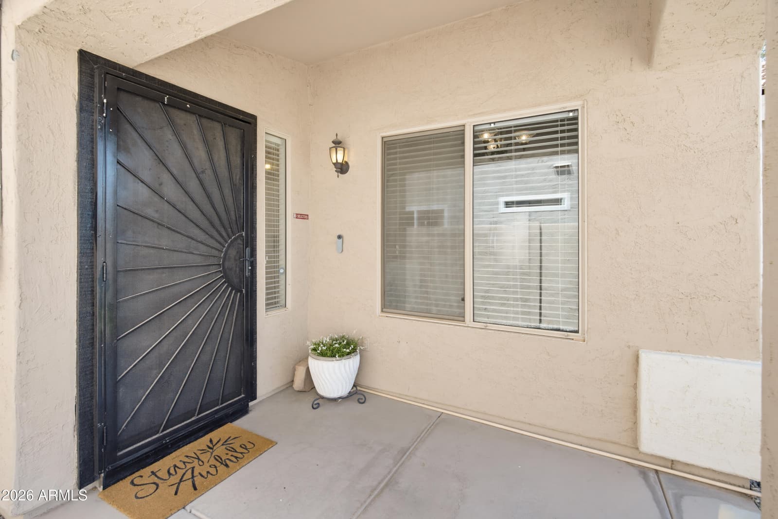 1253 S Colonial Drive, Gilbert, AZ 85296 — photo 3 of 36