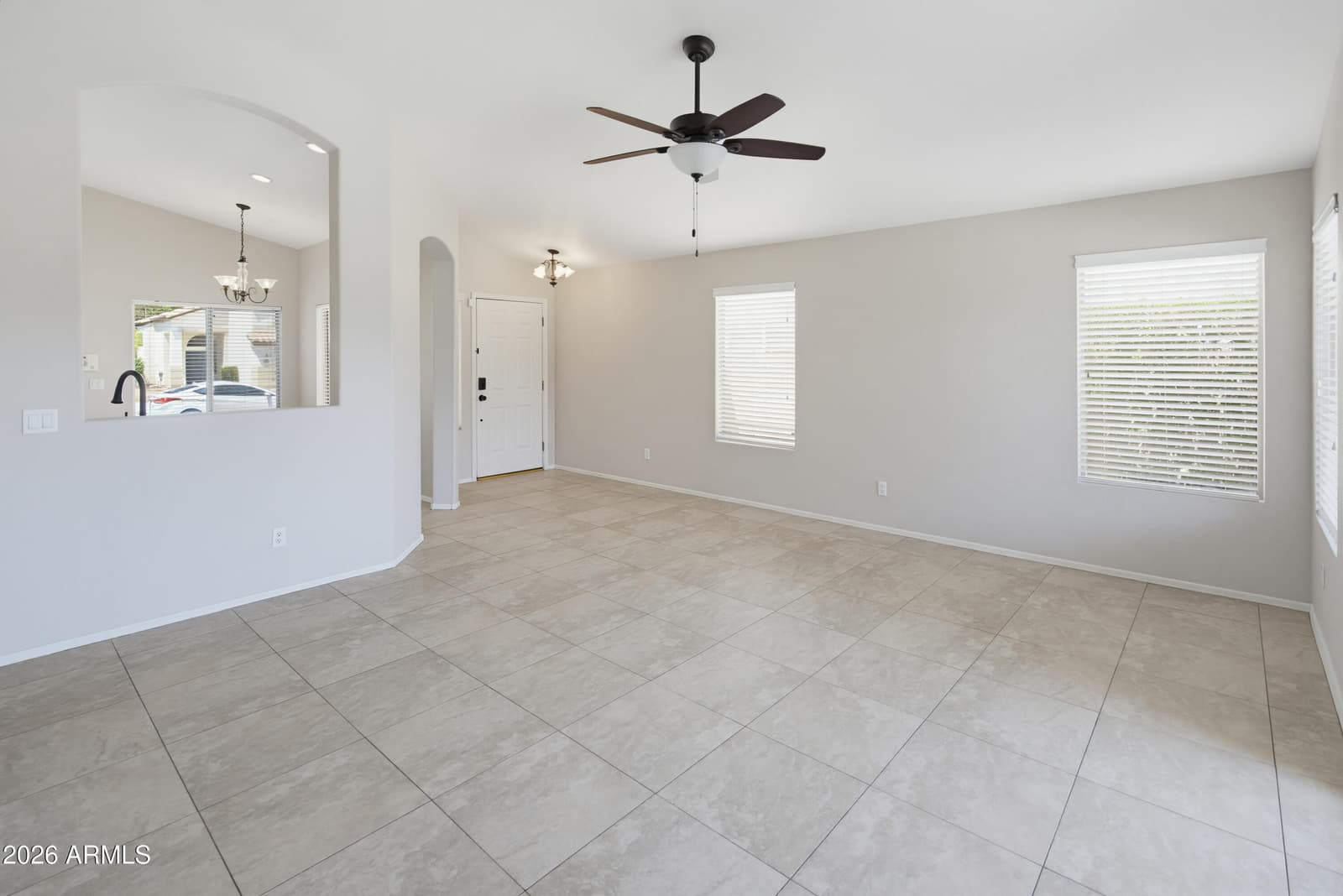 1253 S Colonial Drive, Gilbert, AZ 85296 — photo 5 of 36
