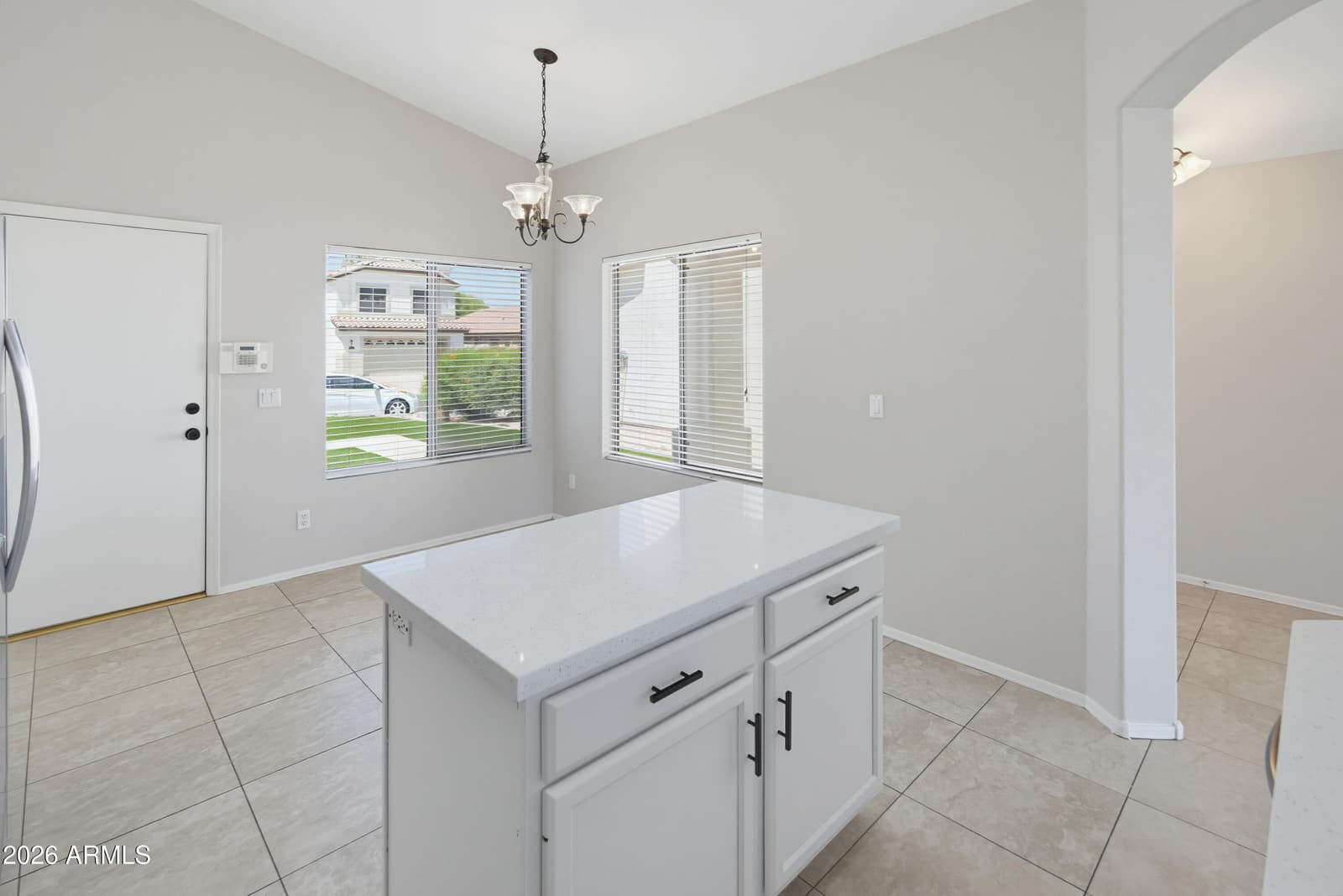 1253 S Colonial Drive, Gilbert, AZ 85296 — photo 9 of 36