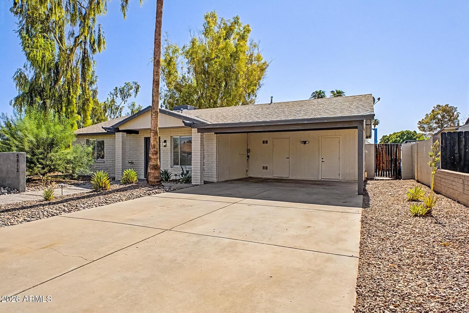 5813 S College Avenue, Tempe, AZ 85283 — photo 3 of 34
