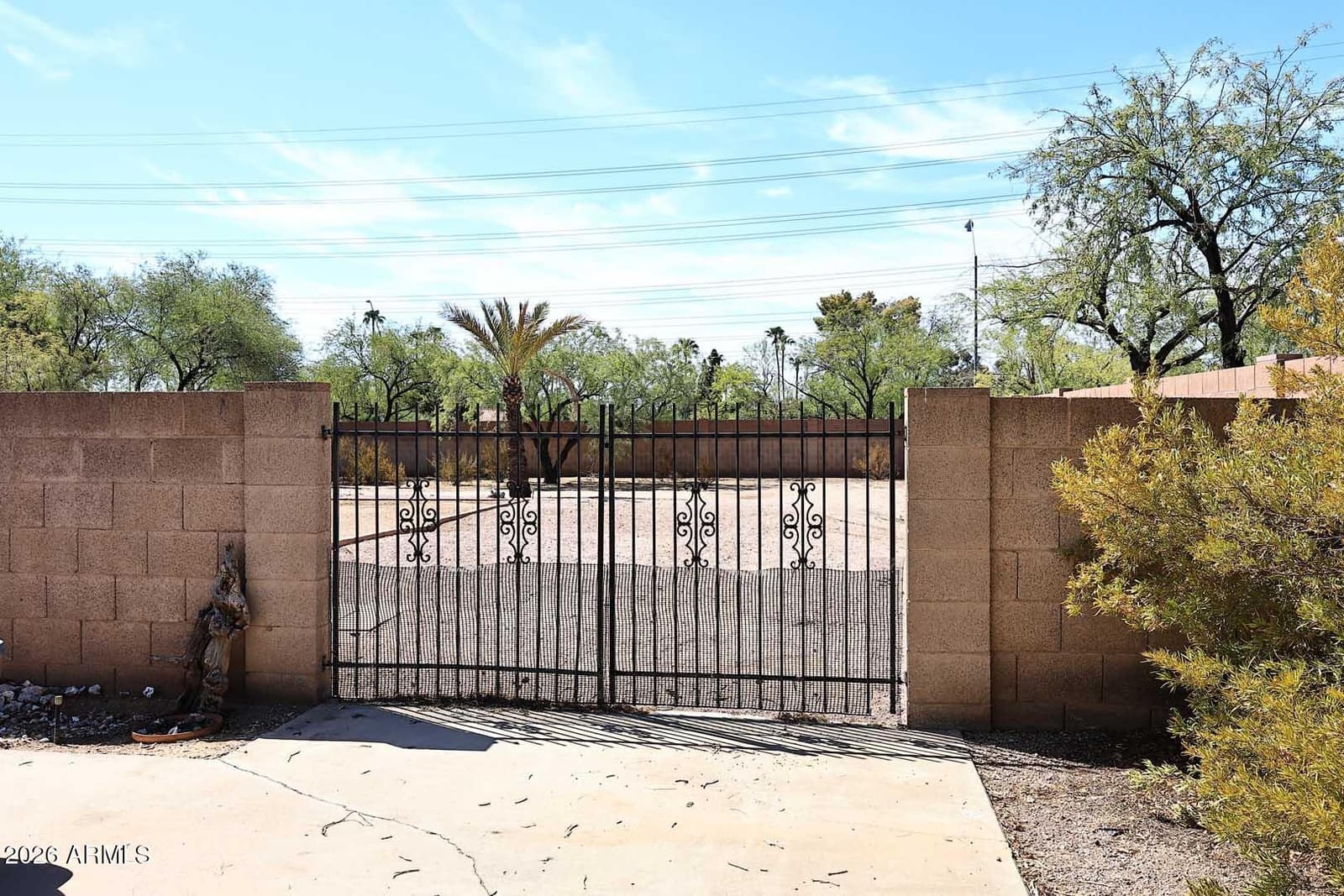 9821 E Becker Lane, Scottsdale, AZ 85260 — photo 4 of 41