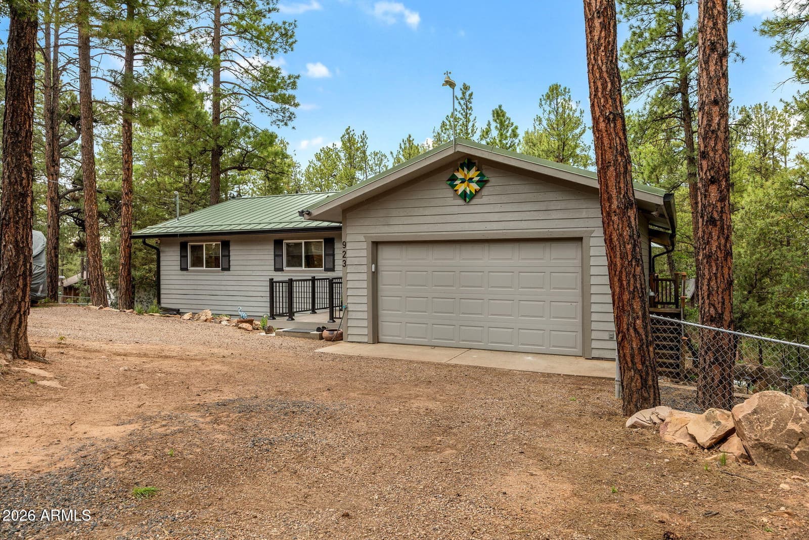 923 Hidden Way, Show Low, AZ 85901 — photo 1 of 19