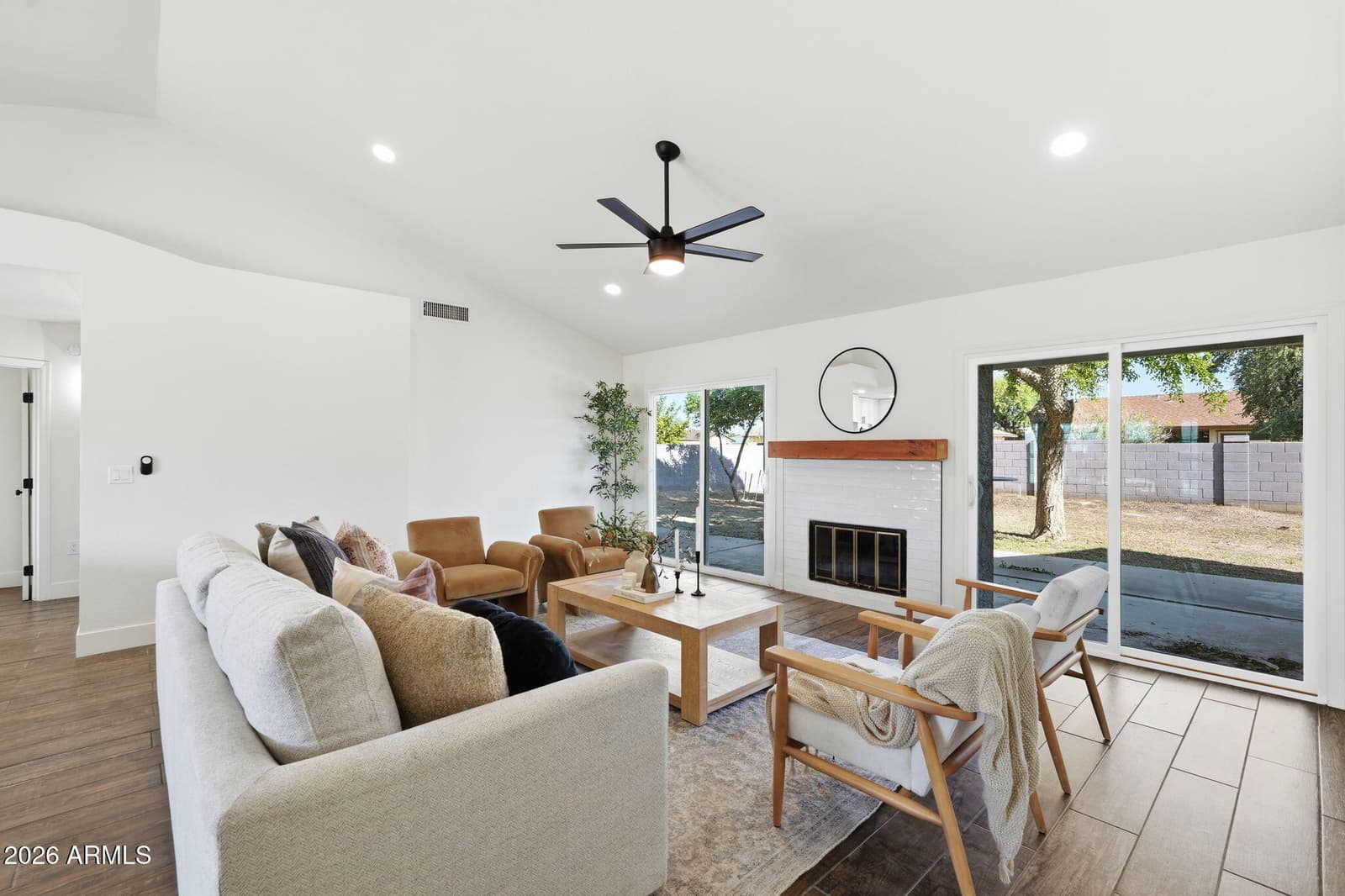 2008 E Cindy Street, Chandler, AZ 85225 — photo 4 of 33
