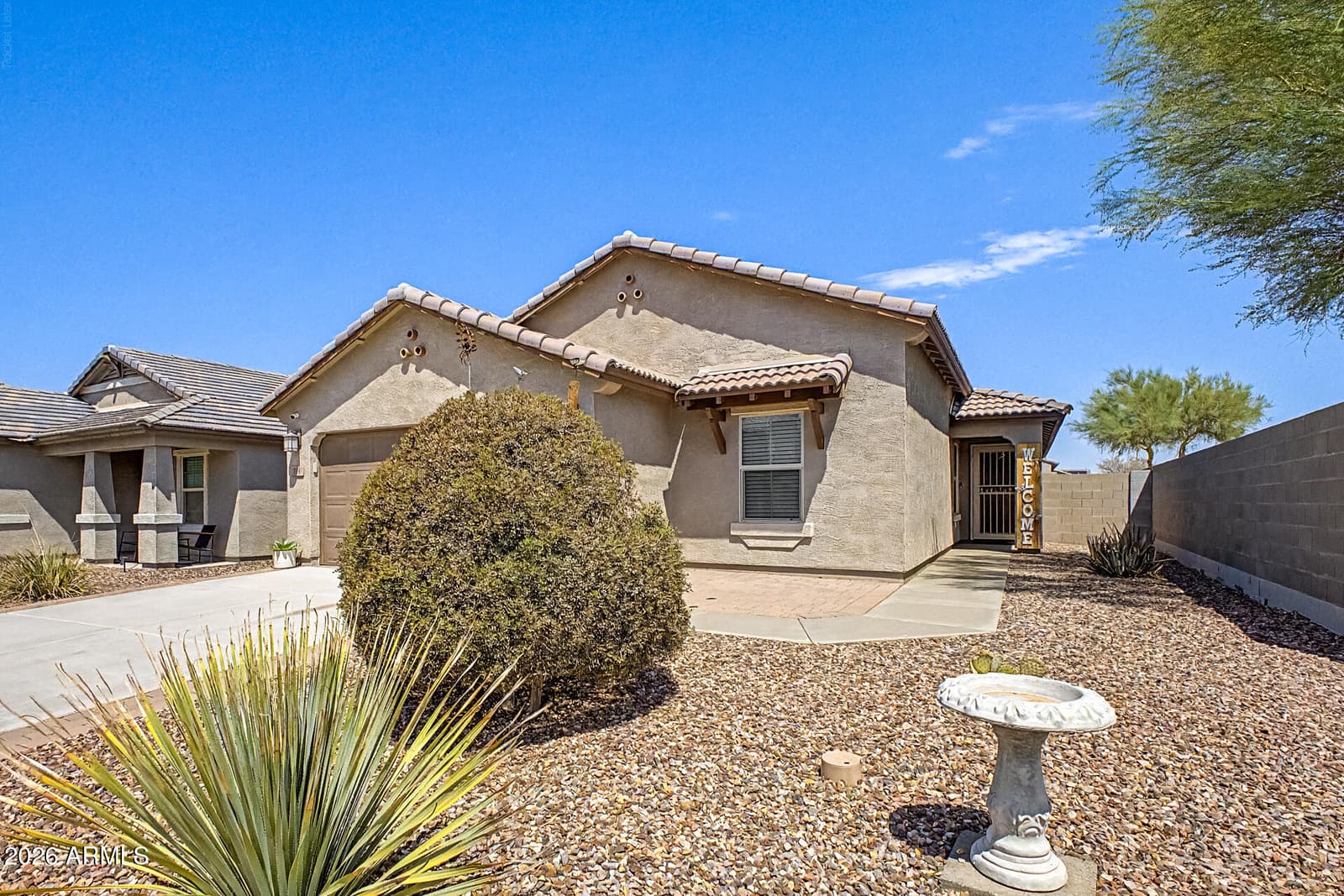 726 W Jardin Drive, Casa Grande, AZ 85122 — photo 2 of 32