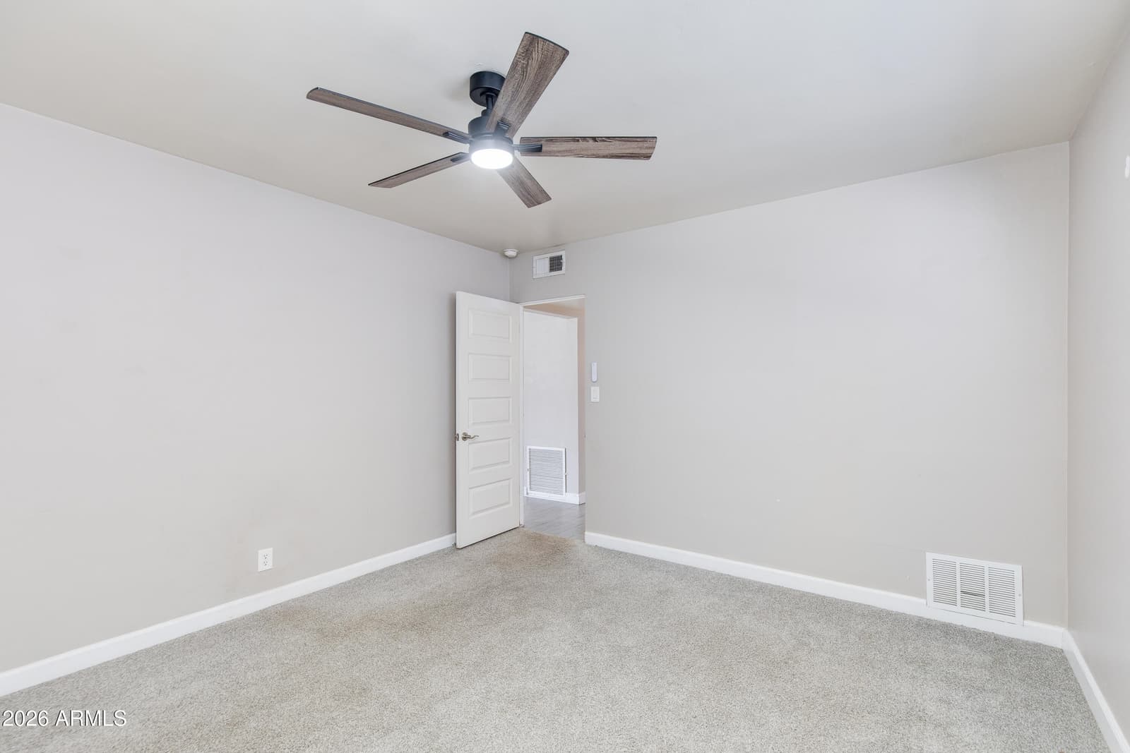 102 W Maryland Avenue C1, Phoenix, AZ 85013 — photo 9 of 19