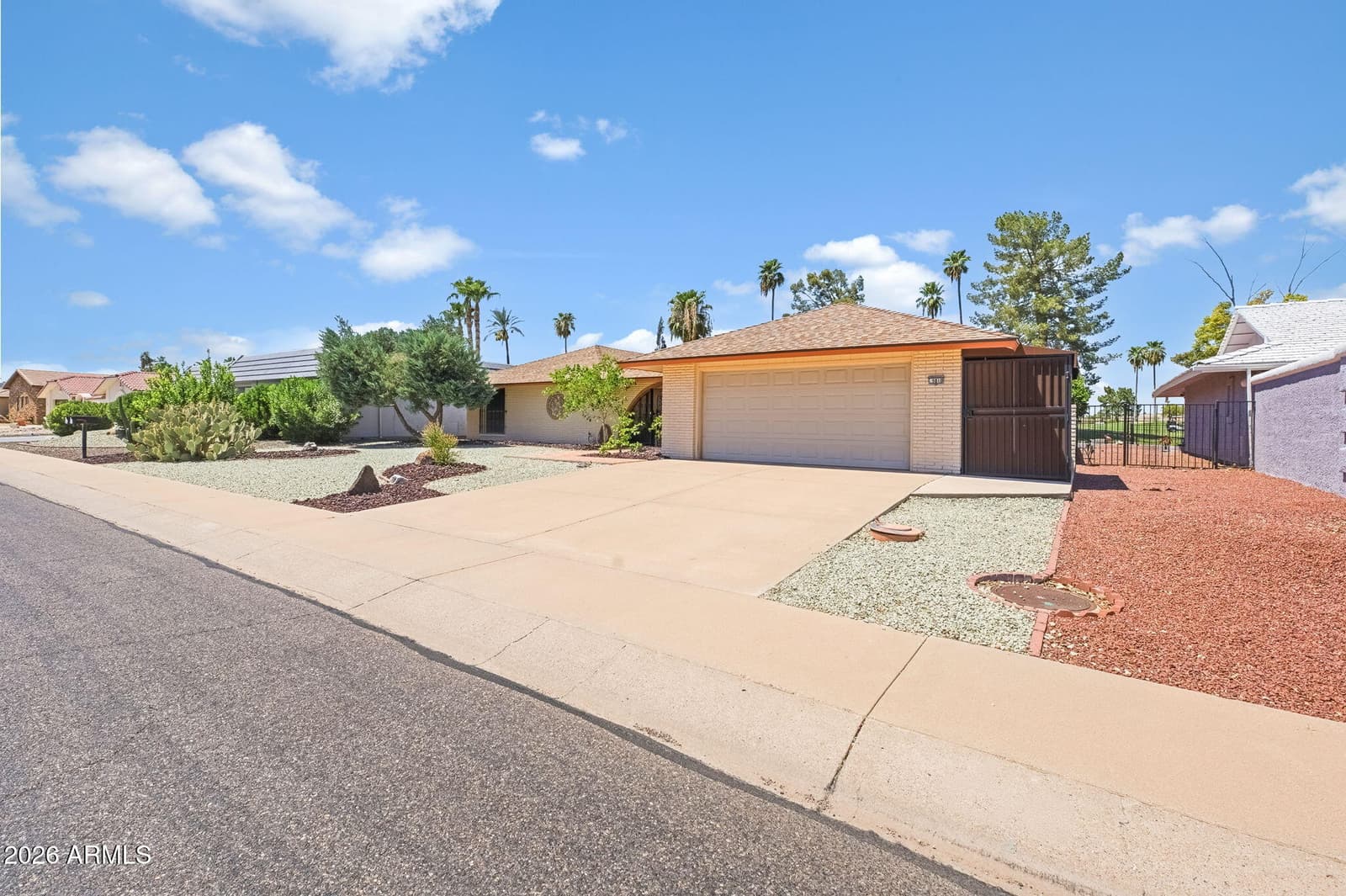 9810 W Lindgren Avenue, Sun City, AZ 85373 — photo 2 of 37