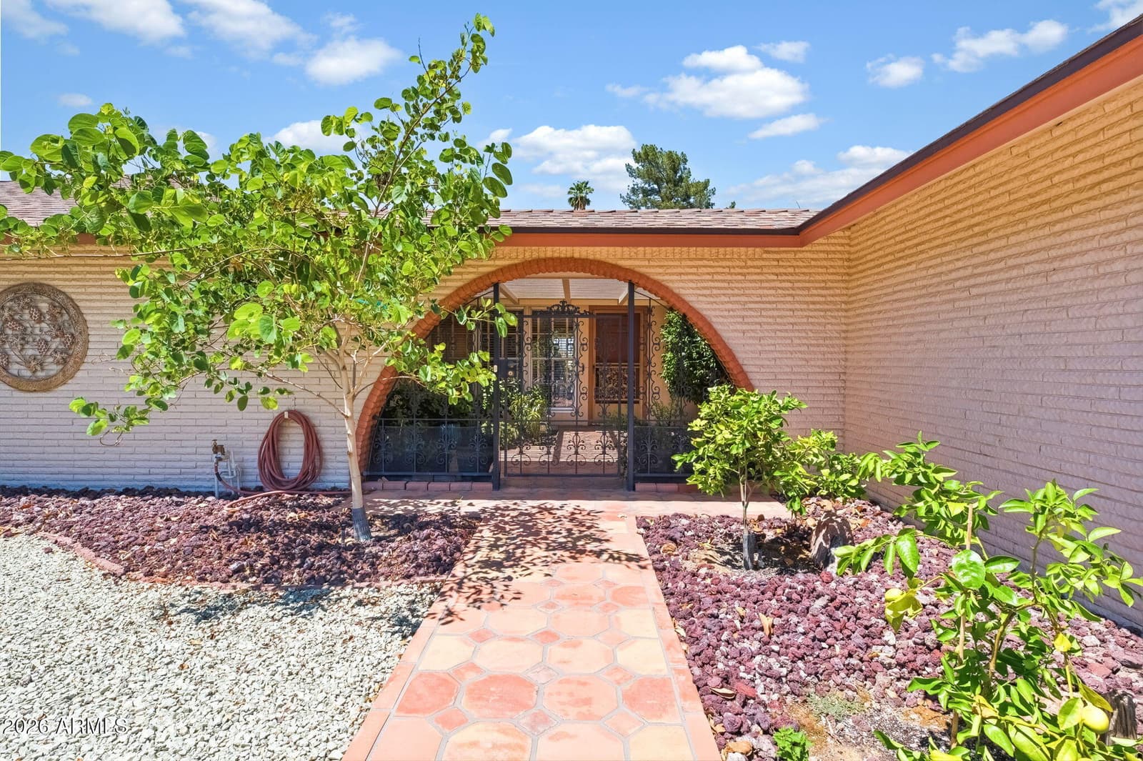 9810 W Lindgren Avenue, Sun City, AZ 85373 — photo 7 of 37
