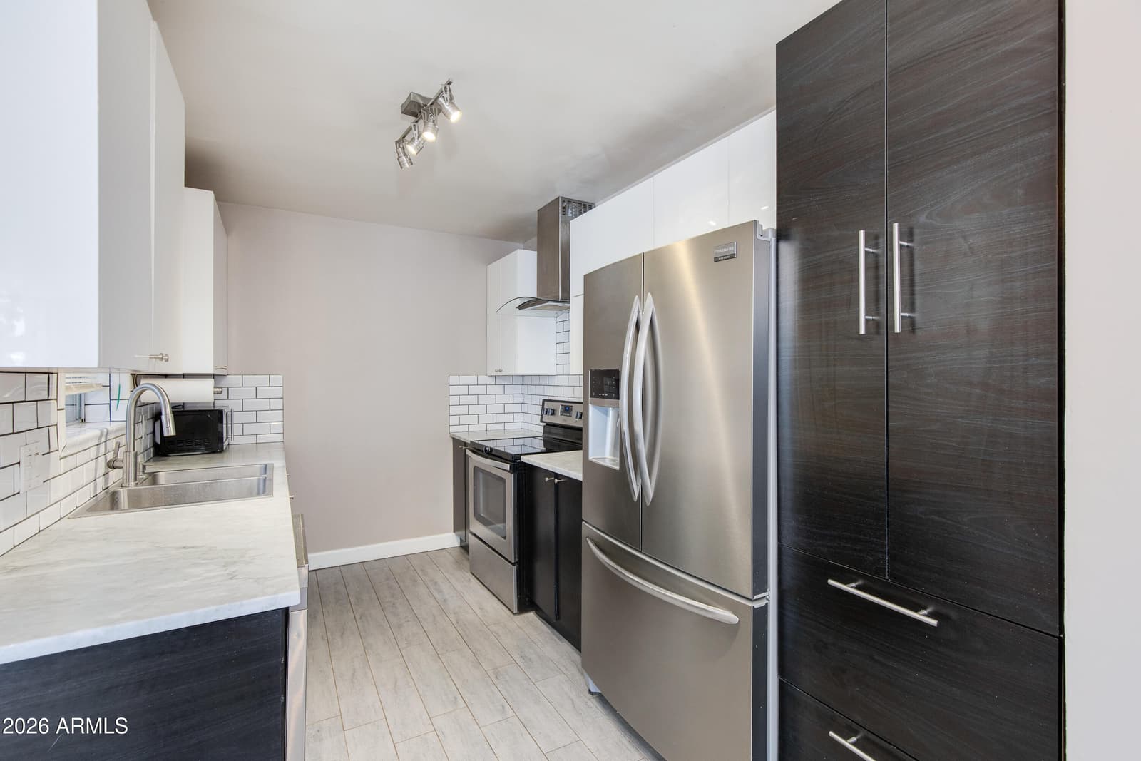 102 W Maryland Avenue C1, Phoenix, AZ 85013 — photo 13 of 19
