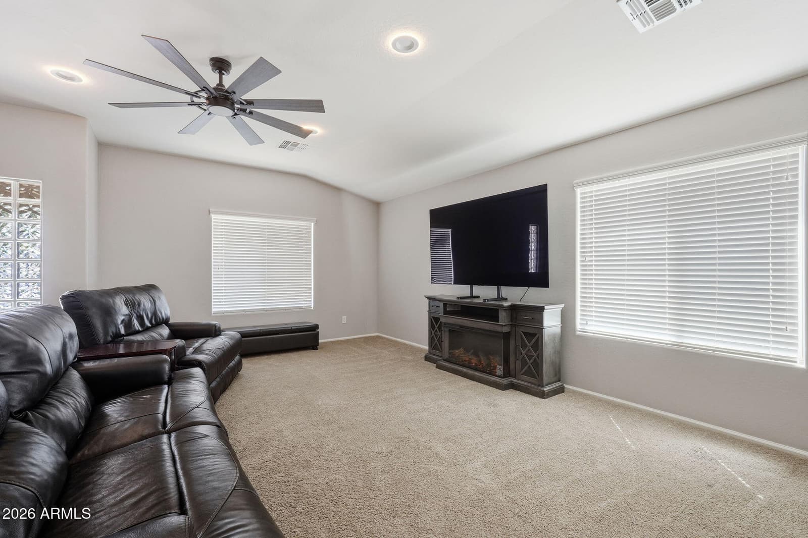 38528 N Dave Street, San Tan Valley, AZ 85140 — photo 13 of 45