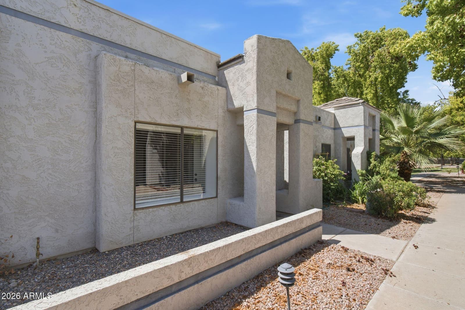 6230 N 33rd Avenue 103, Phoenix, AZ 85017 — photo 4 of 25