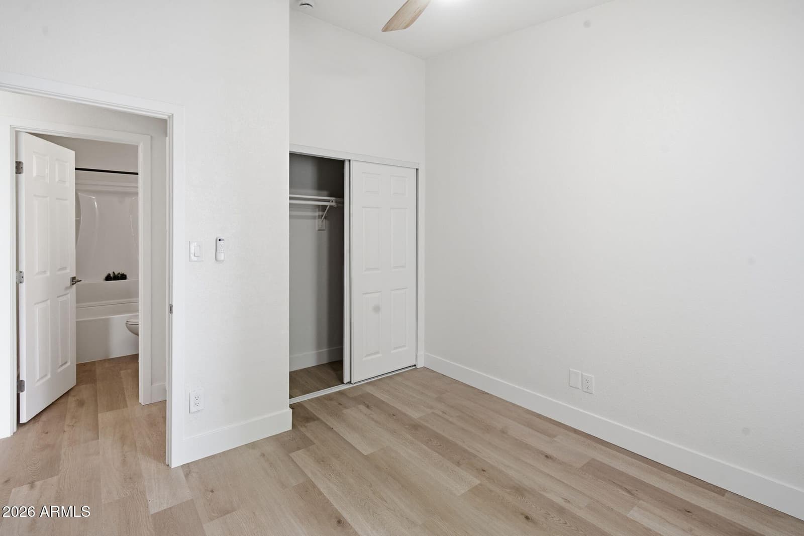 6230 N 33rd Avenue 103, Phoenix, AZ 85017 — photo 19 of 25