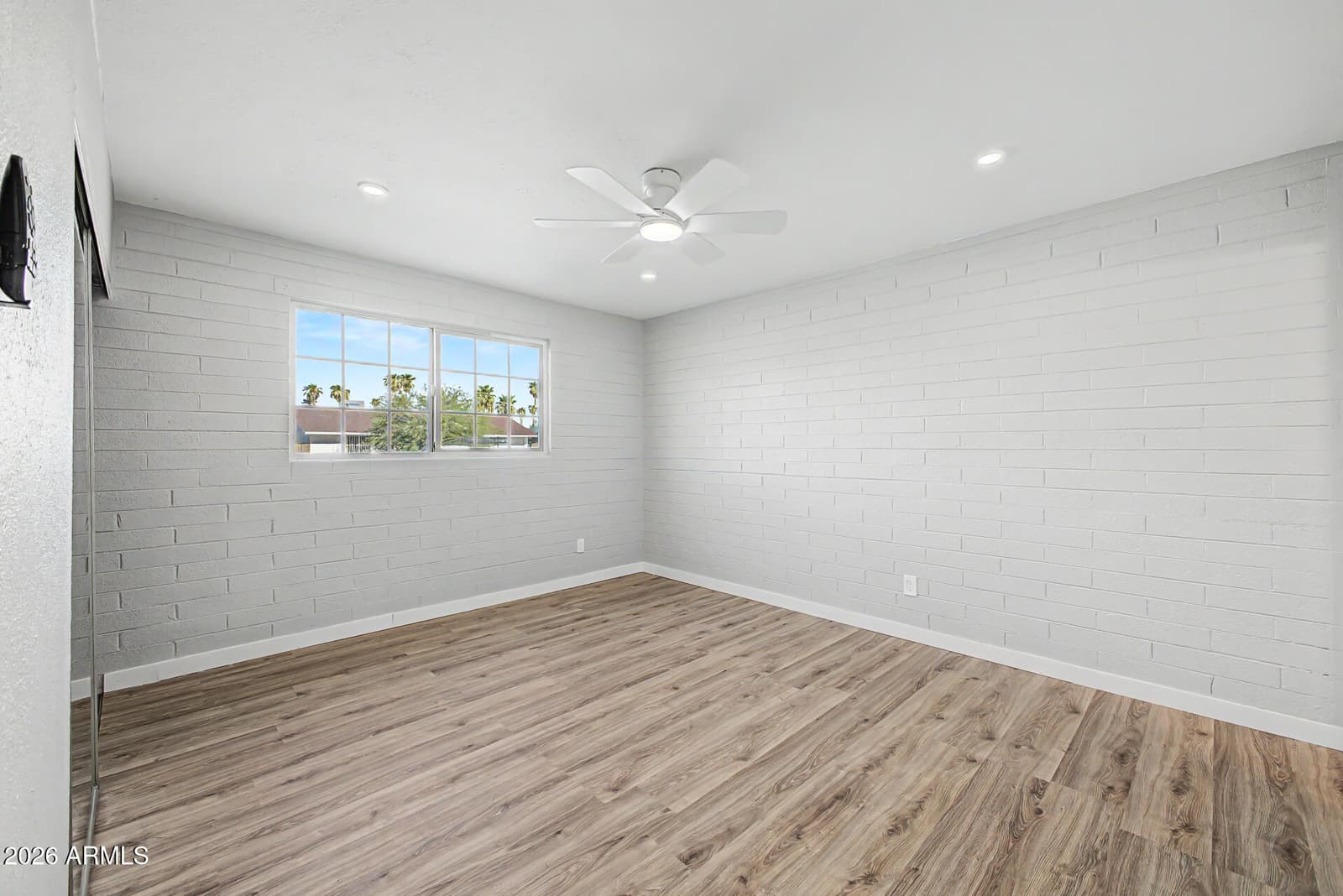 4620 N 53rd Avenue, Phoenix, AZ 85031 — photo 14 of 37