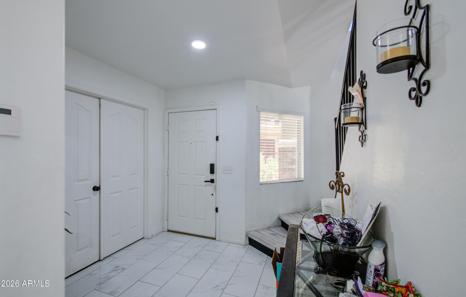 7228 S 42nd Drive, Phoenix, AZ 85041 — photo 6 of 40