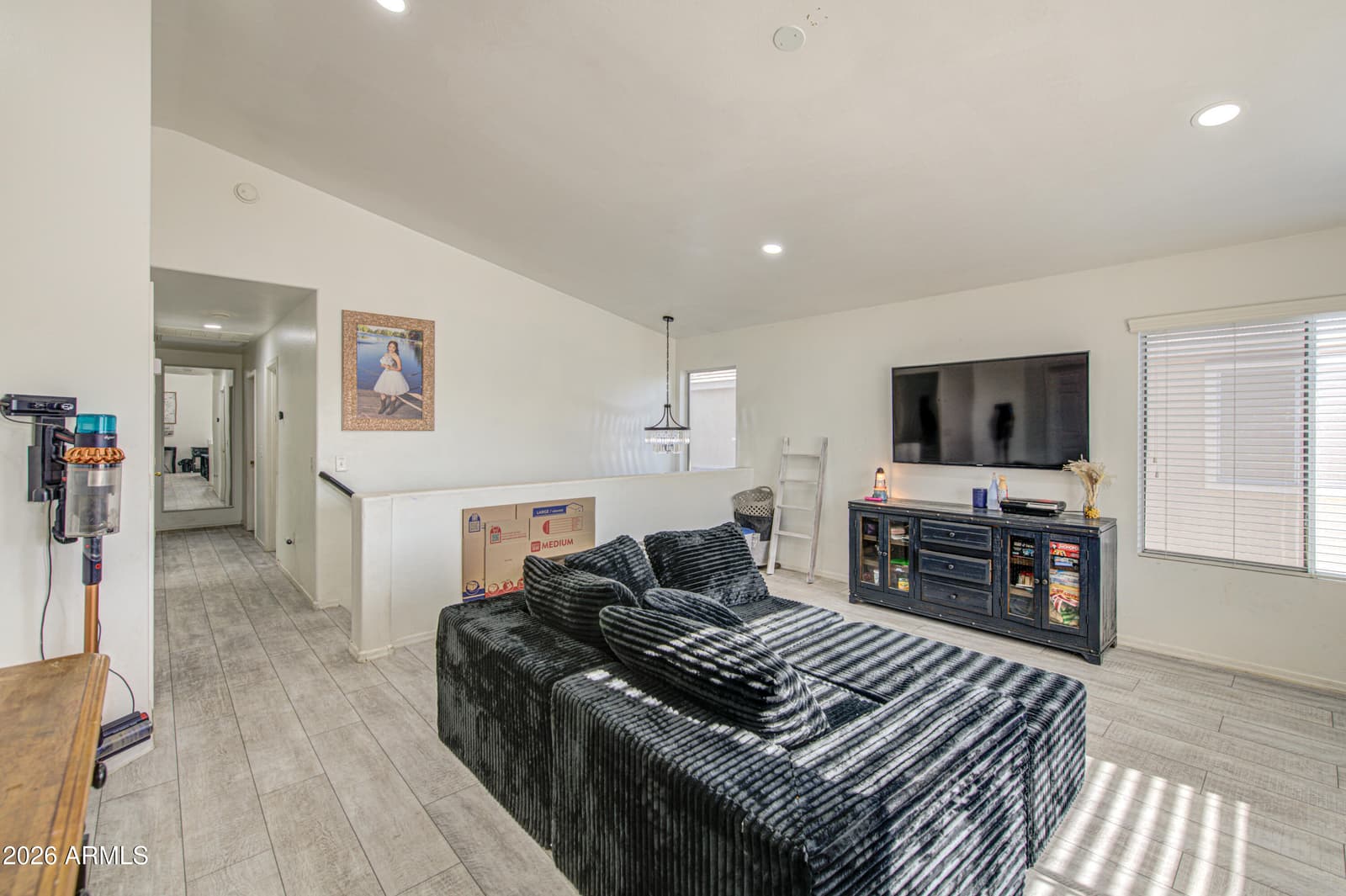 7228 S 42nd Drive, Phoenix, AZ 85041 — photo 15 of 40