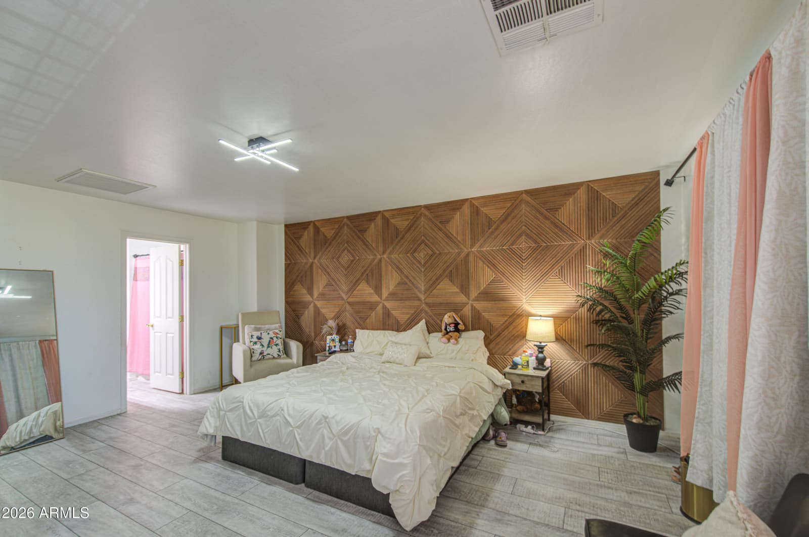 7228 S 42nd Drive, Phoenix, AZ 85041 — photo 20 of 40