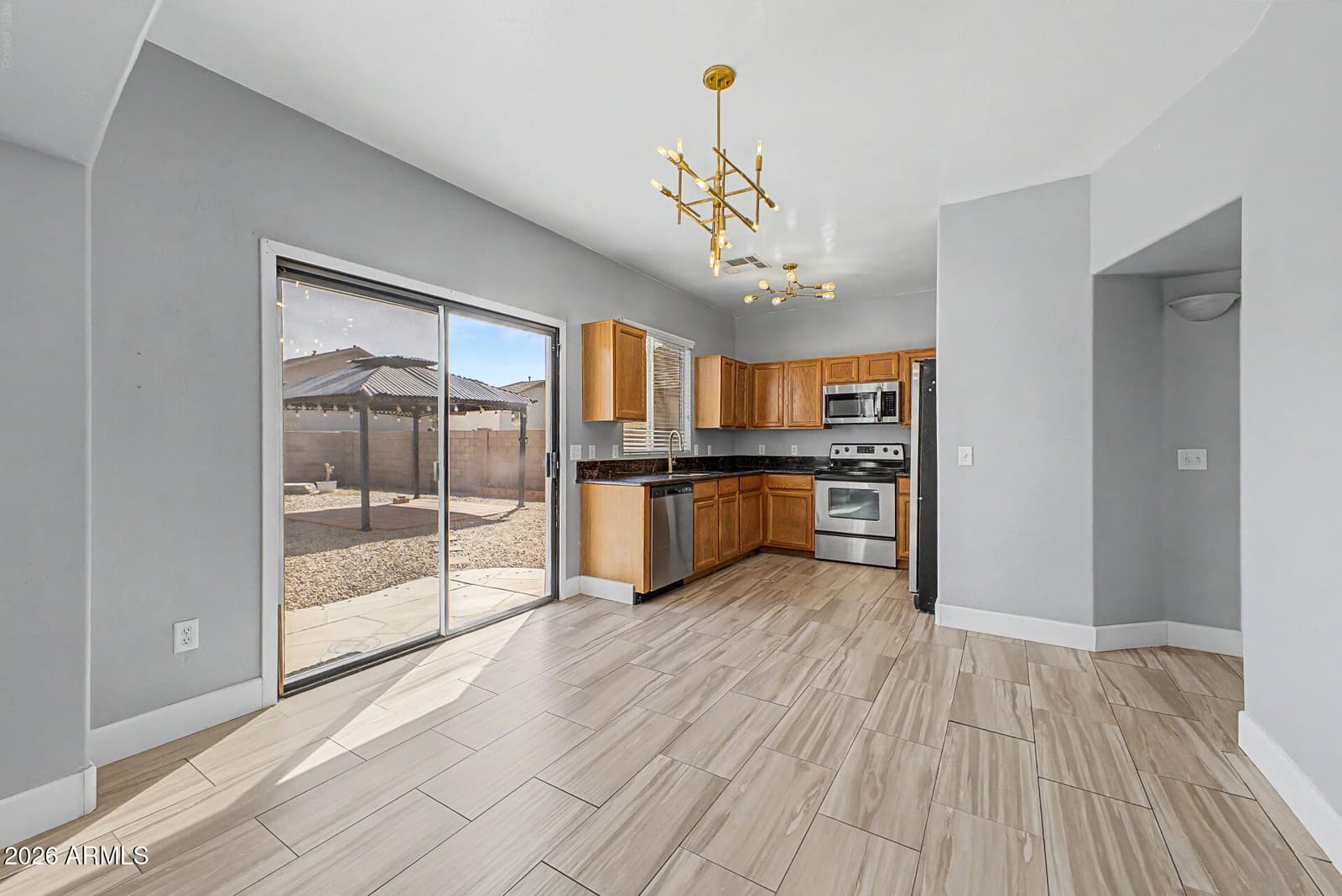 2619 W Jasper Avenue, Apache Junction, AZ 85120 — photo 11 of 42