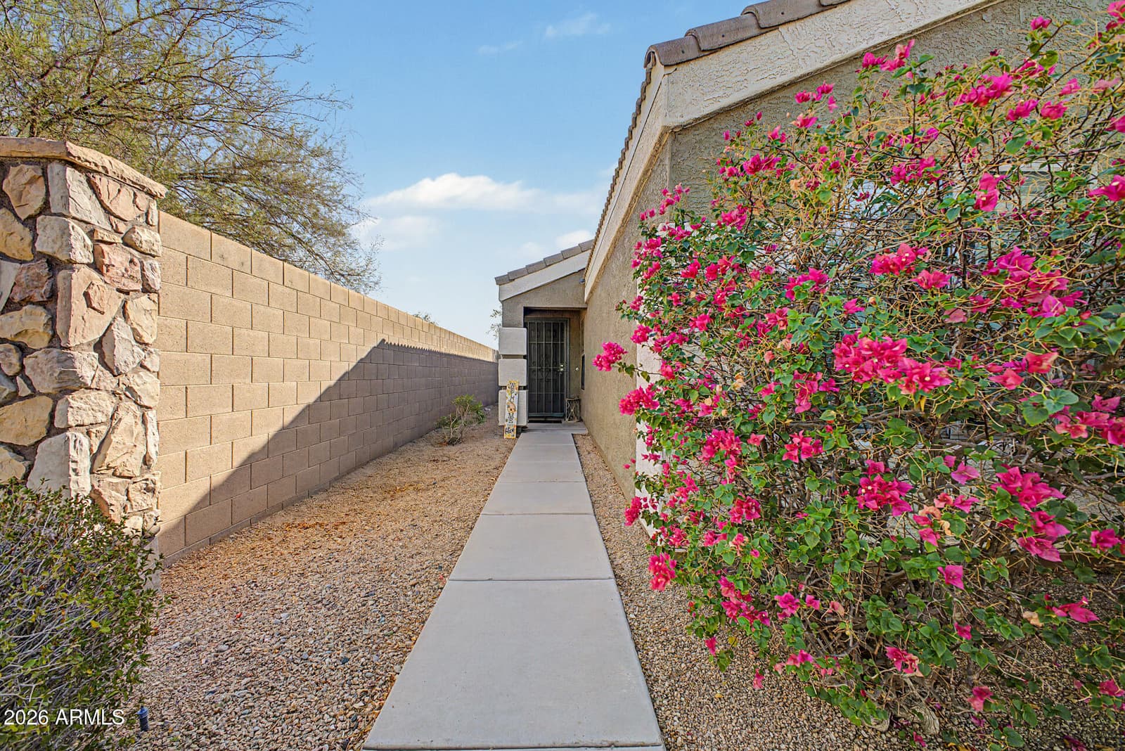 14804 N El Frio Street, El Mirage, AZ 85335 — photo 5 of 34