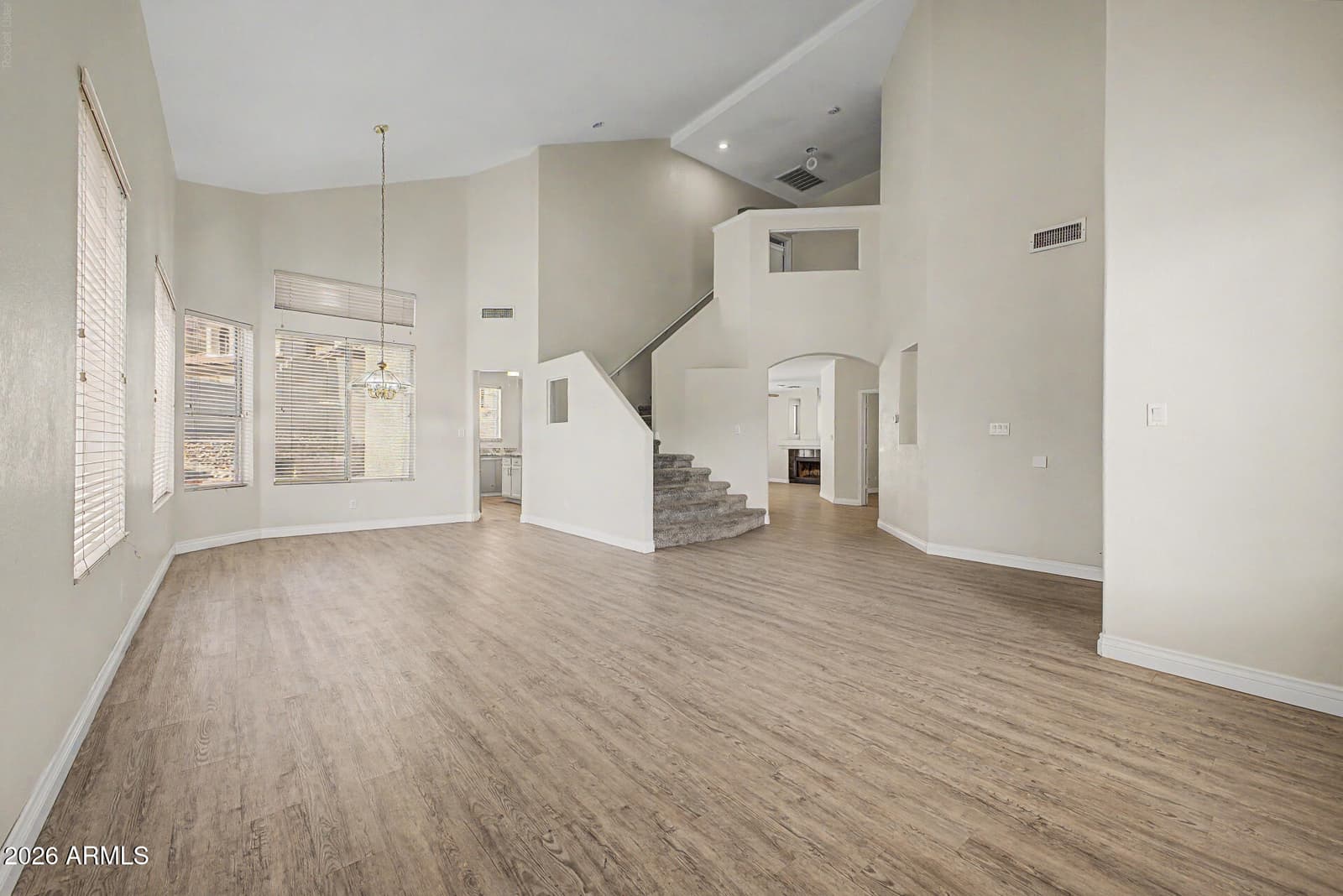 16018 S 9th Place, Phoenix, AZ 85048 — photo 8 of 54
