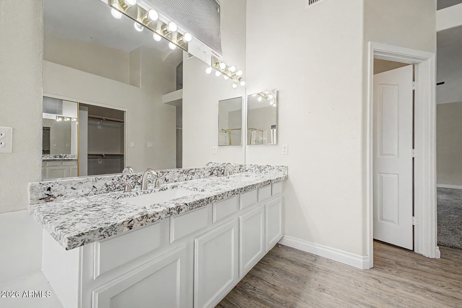 16018 S 9th Place, Phoenix, AZ 85048 — photo 27 of 54