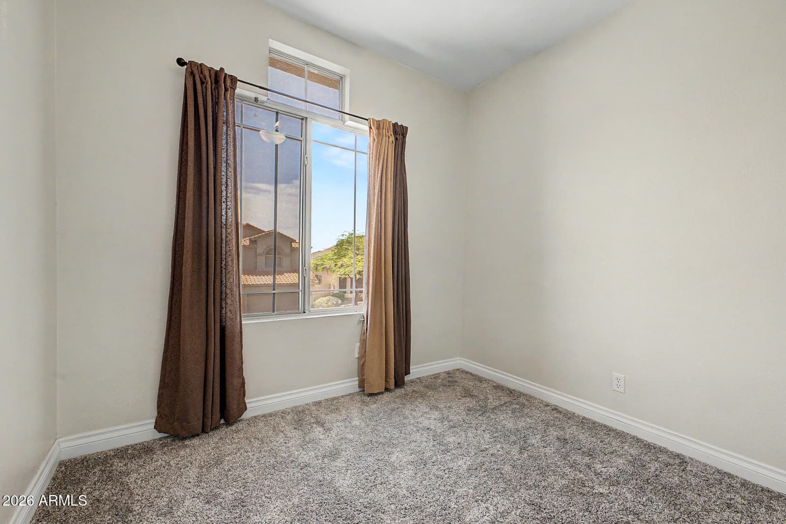 16018 S 9th Place, Phoenix, AZ 85048 — photo 36 of 54